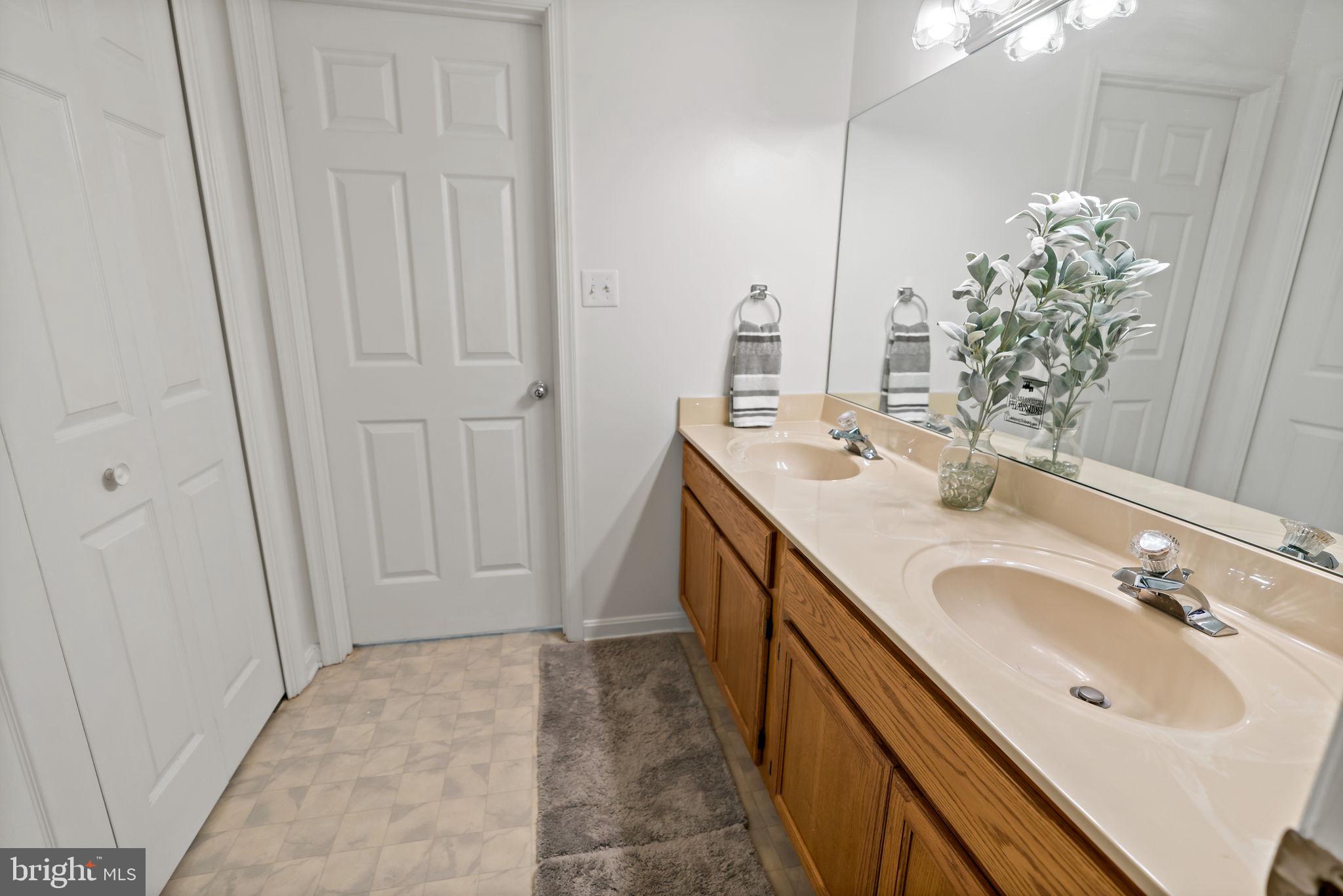 SPRING MILLS - Residential