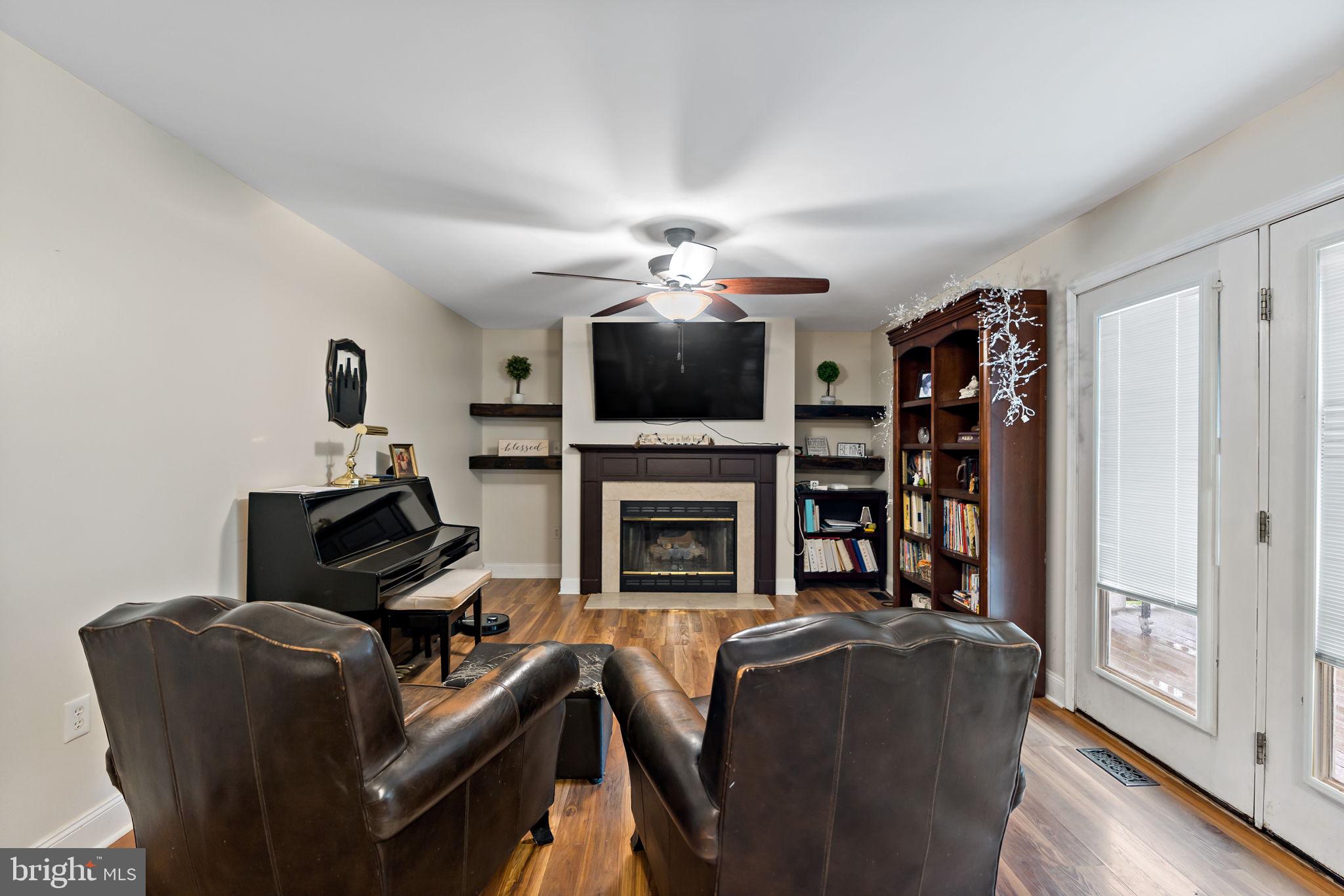 SPRING MILLS - Residential