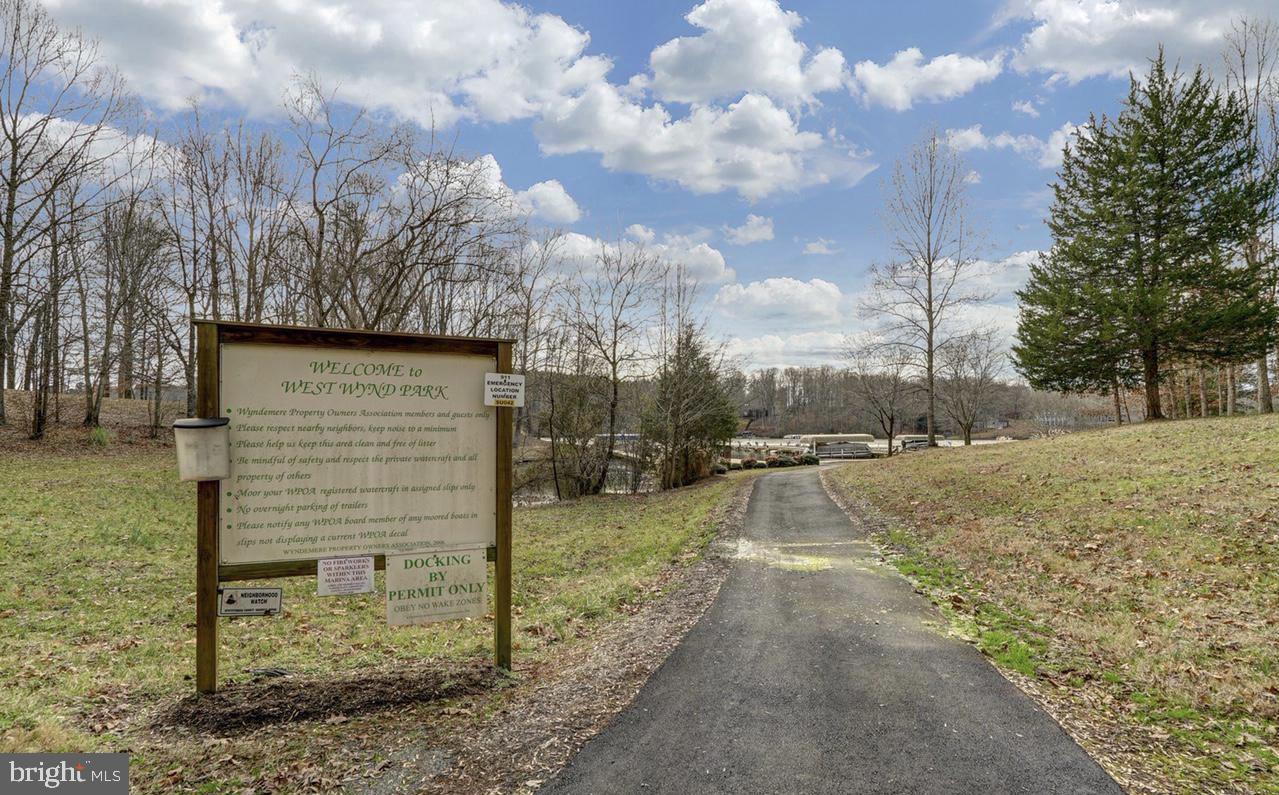 WYNDEMERE - Residential