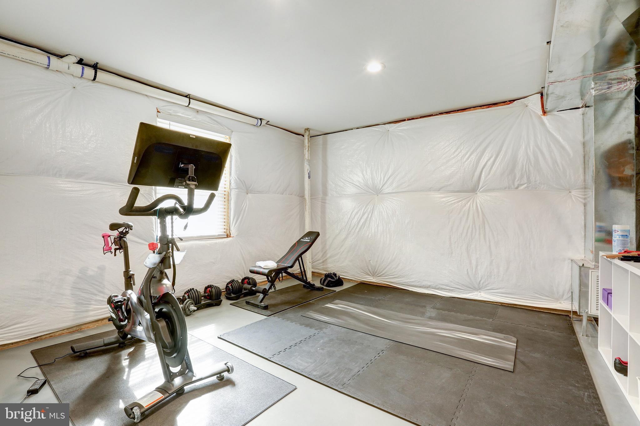 WYNDEMERE - Residential