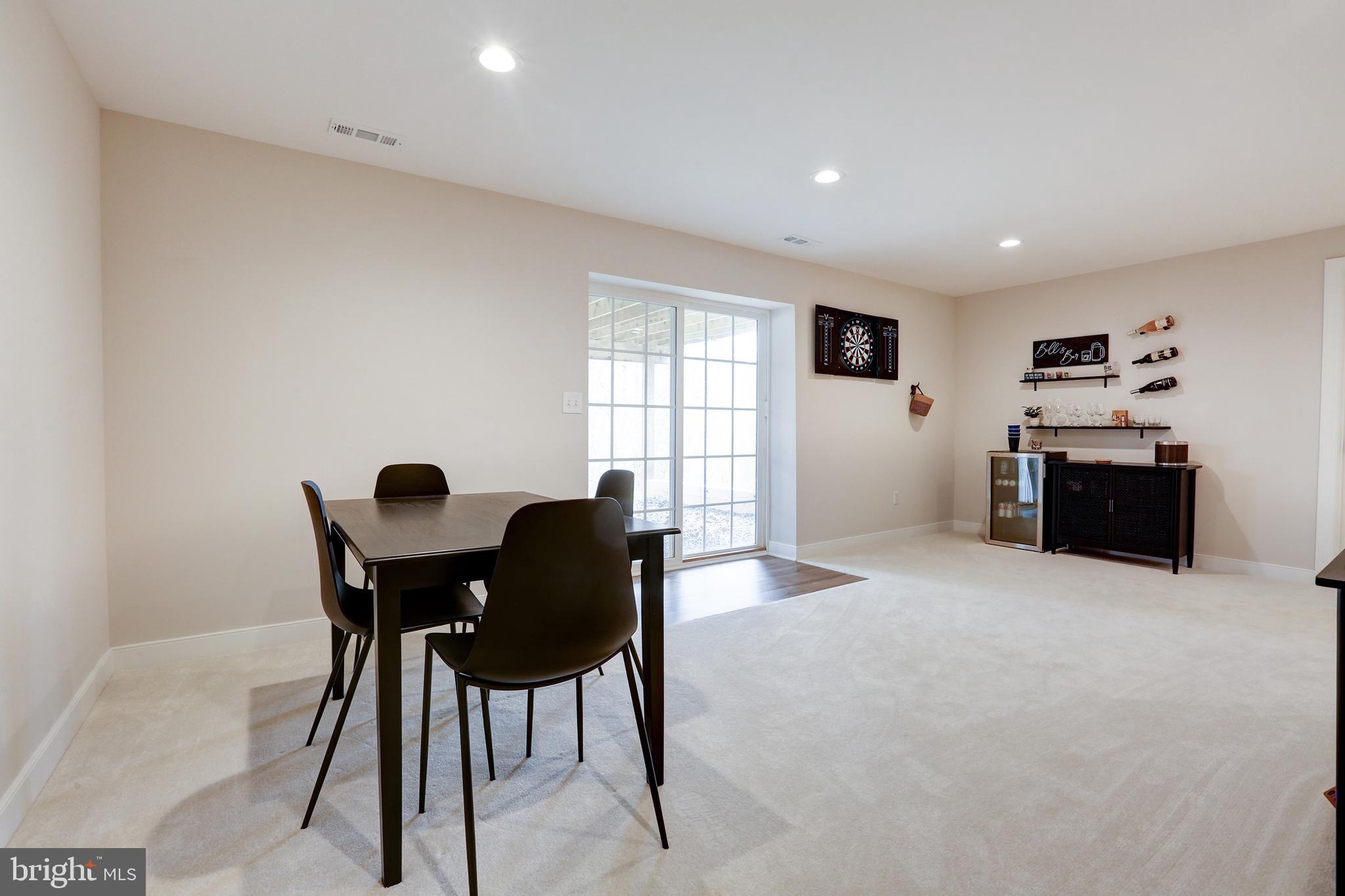 WYNDEMERE - Residential