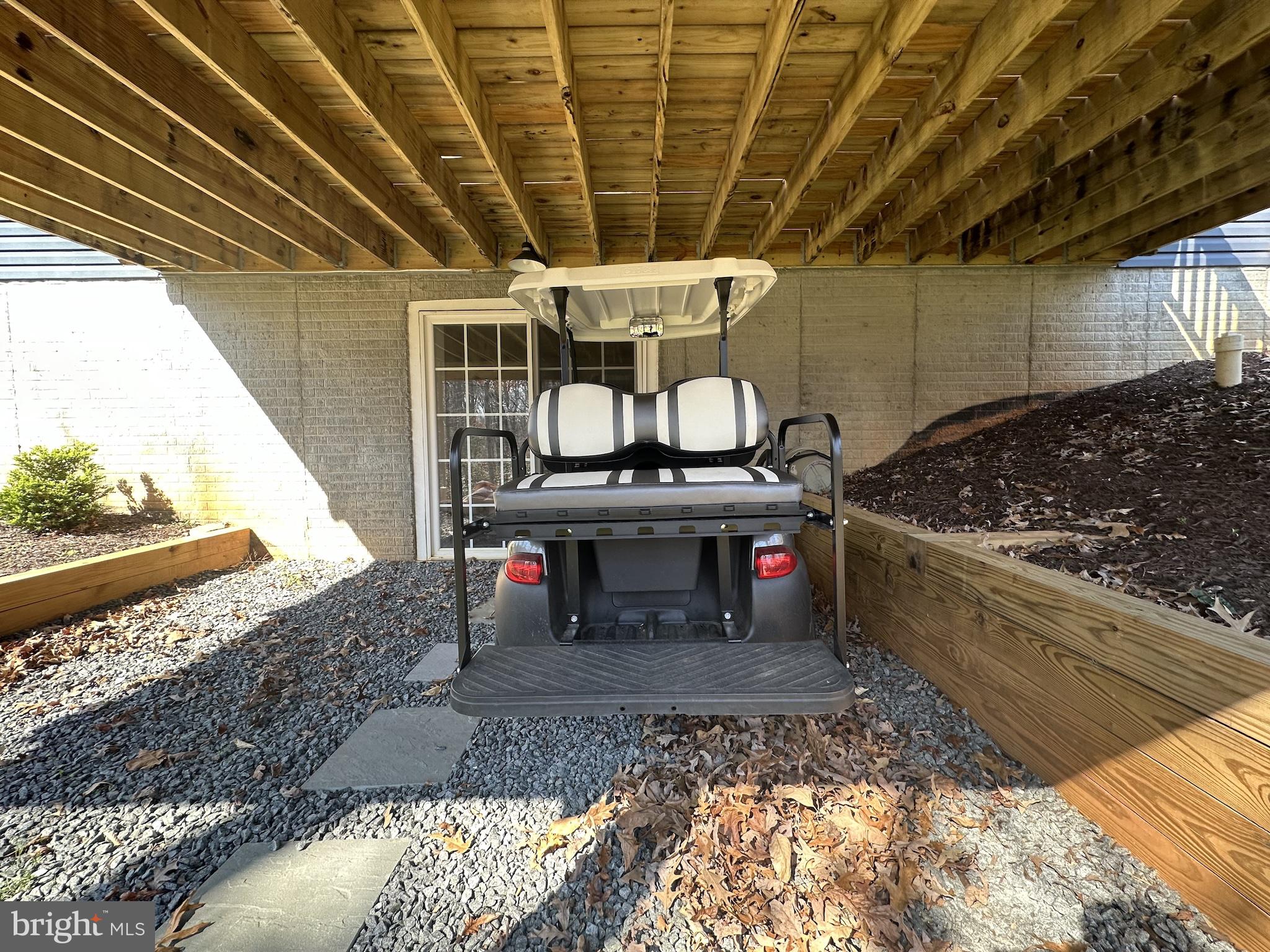 WYNDEMERE - Residential