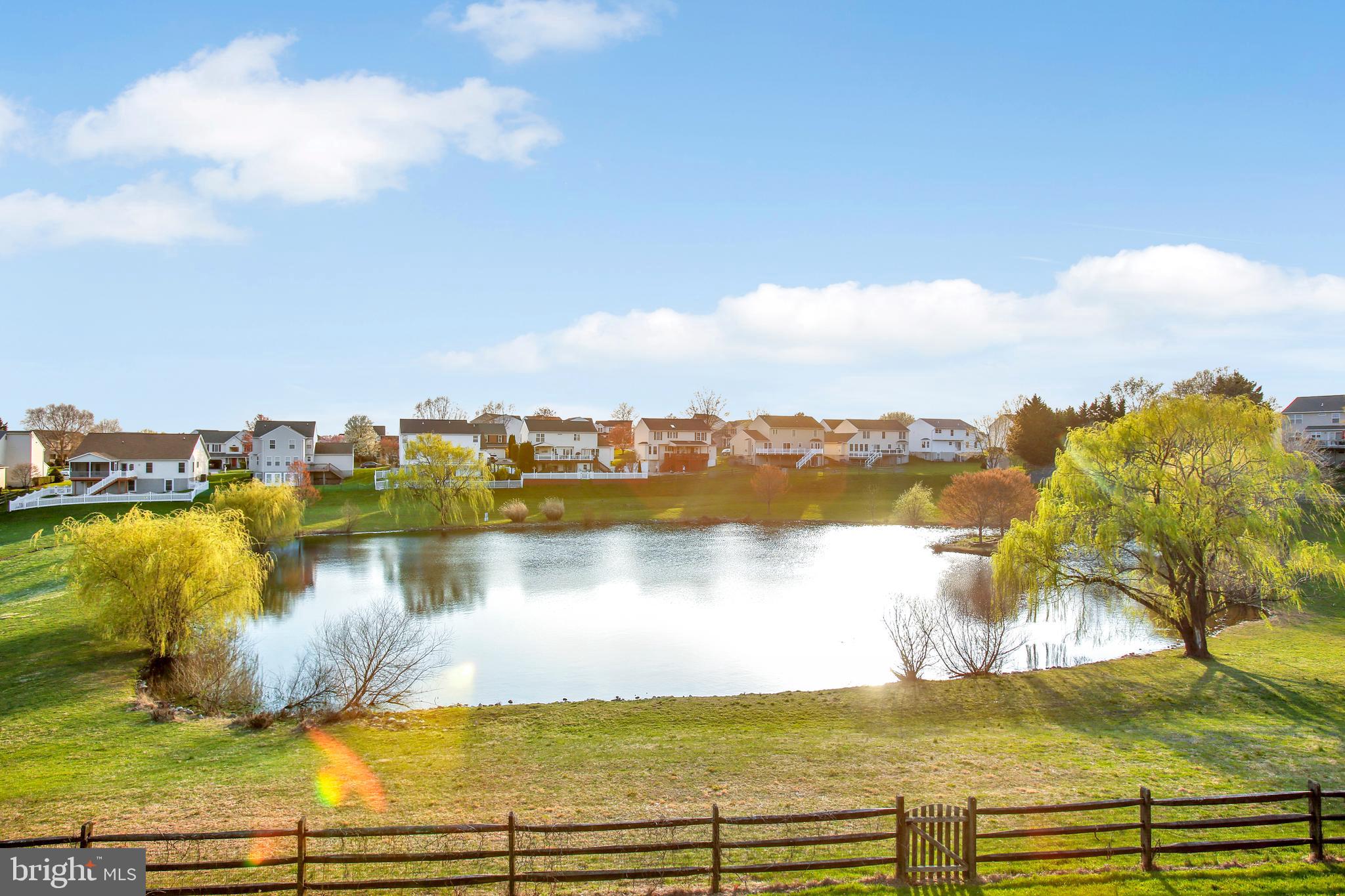 FOREST LAKES - Residential