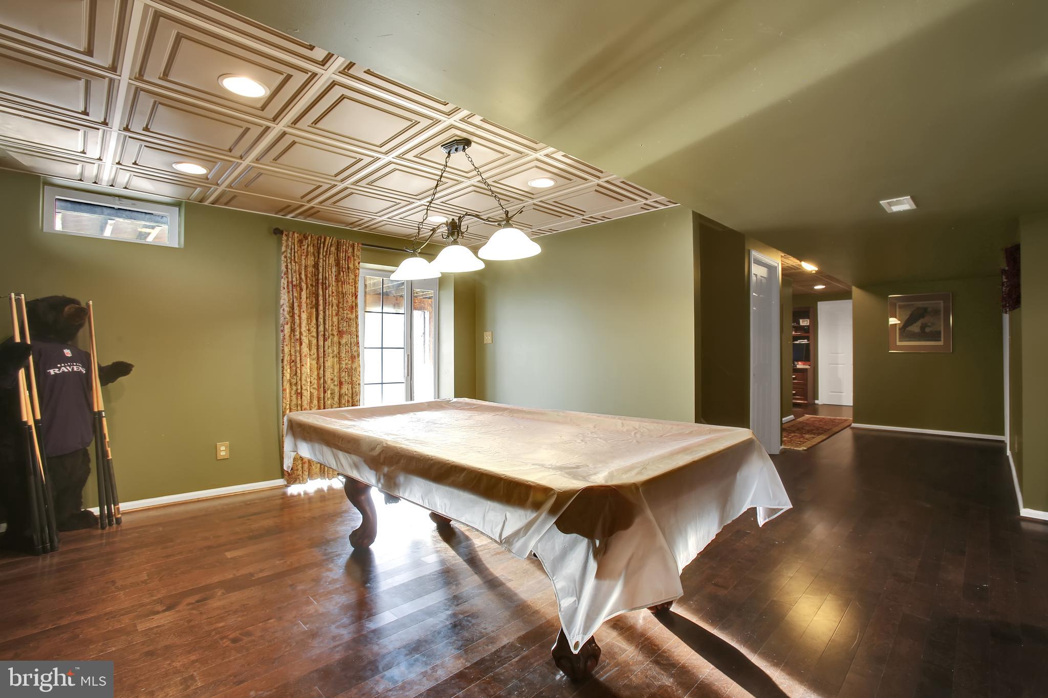 FOREST LAKES - Residential