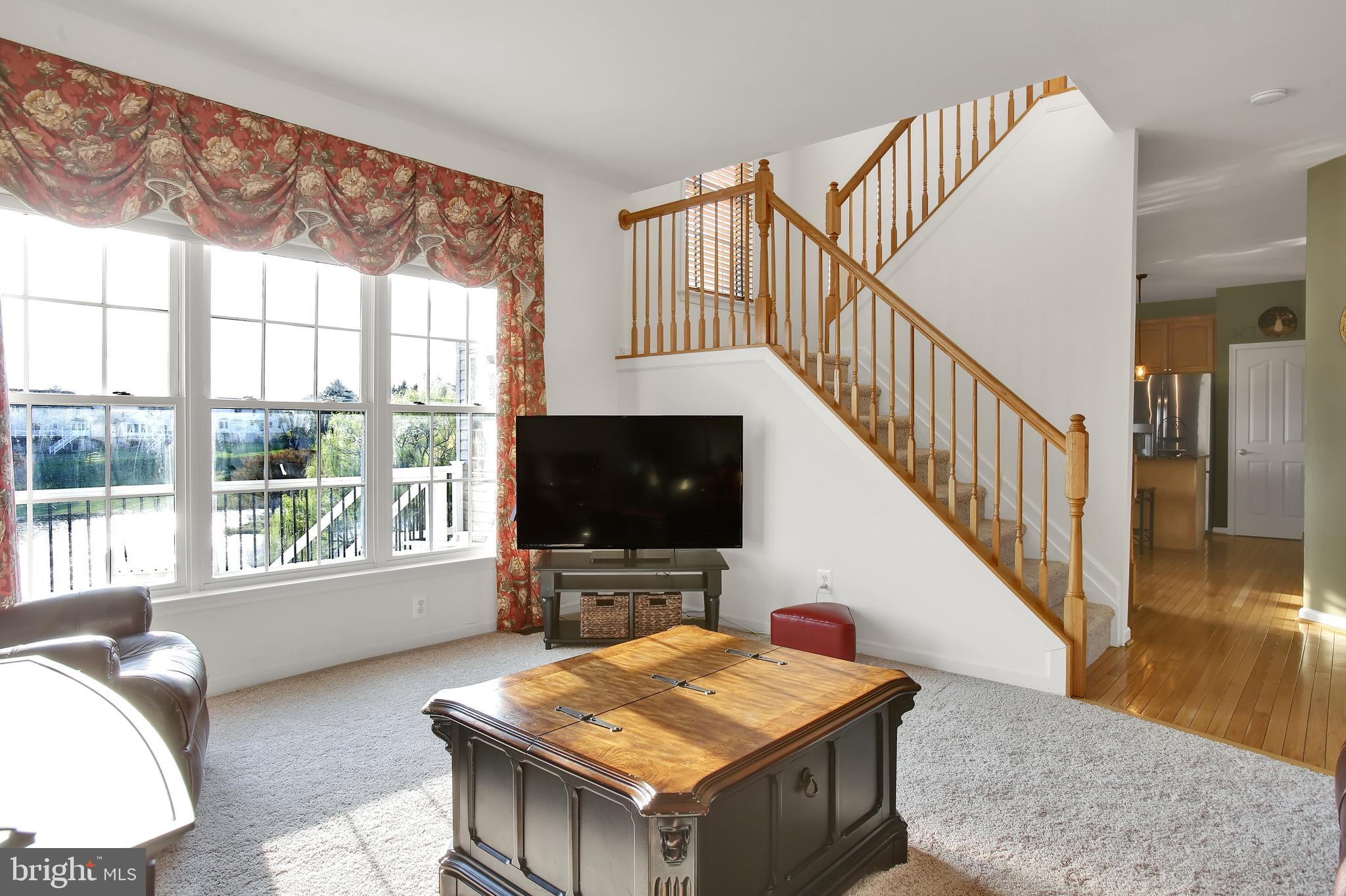 FOREST LAKES - Residential