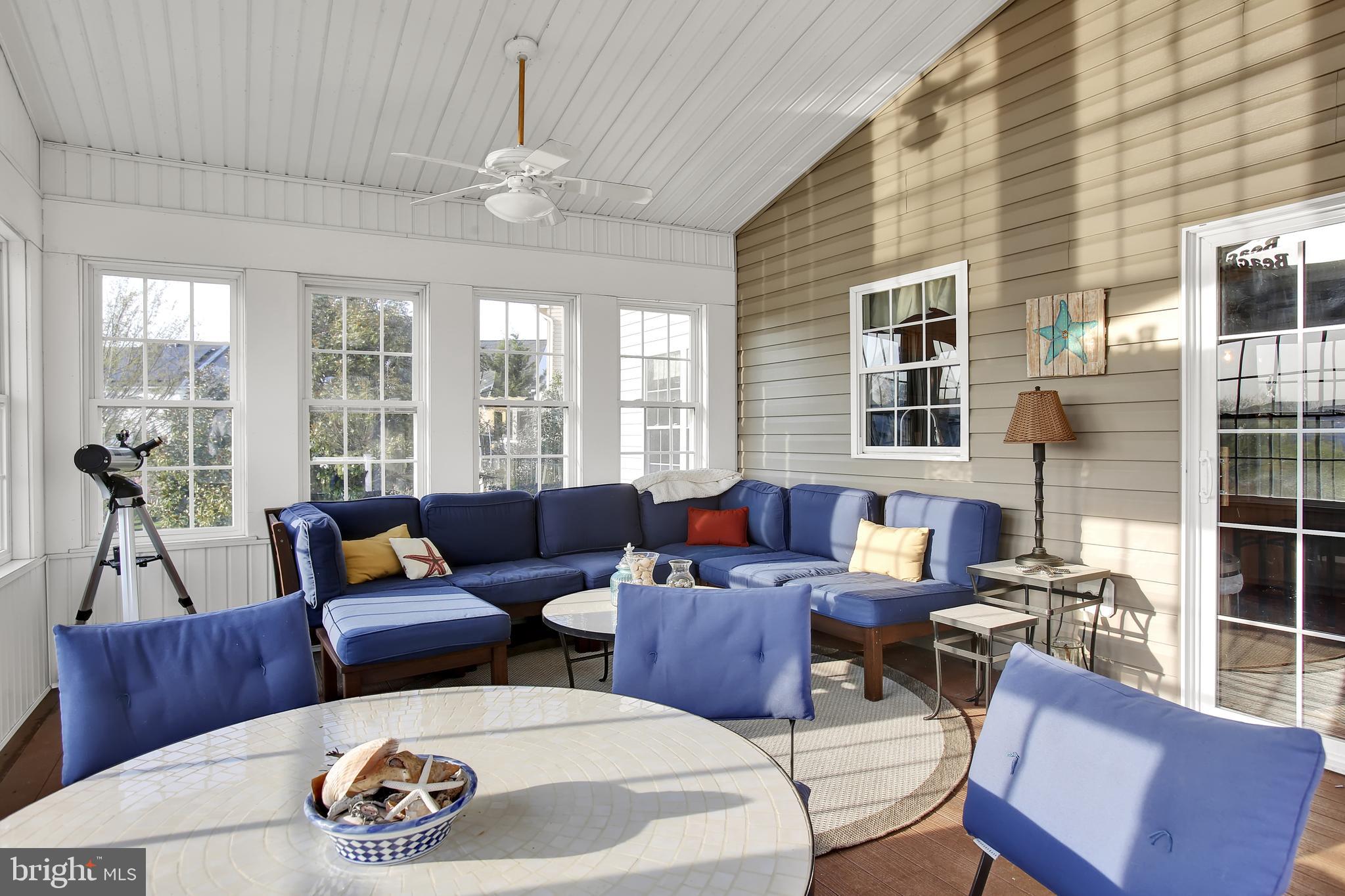 FOREST LAKES - Residential