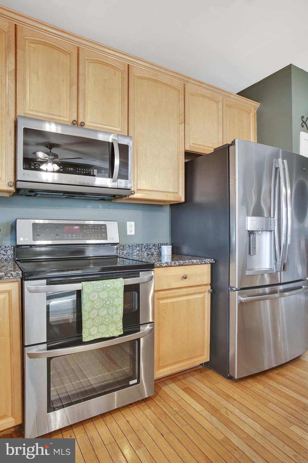 FOREST LAKES - Residential