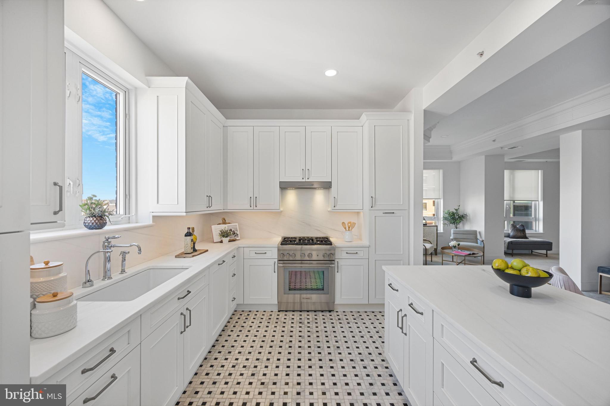 GRANDVIEW AT ANNAPOLIS TOWNE CENTRE - Residential
