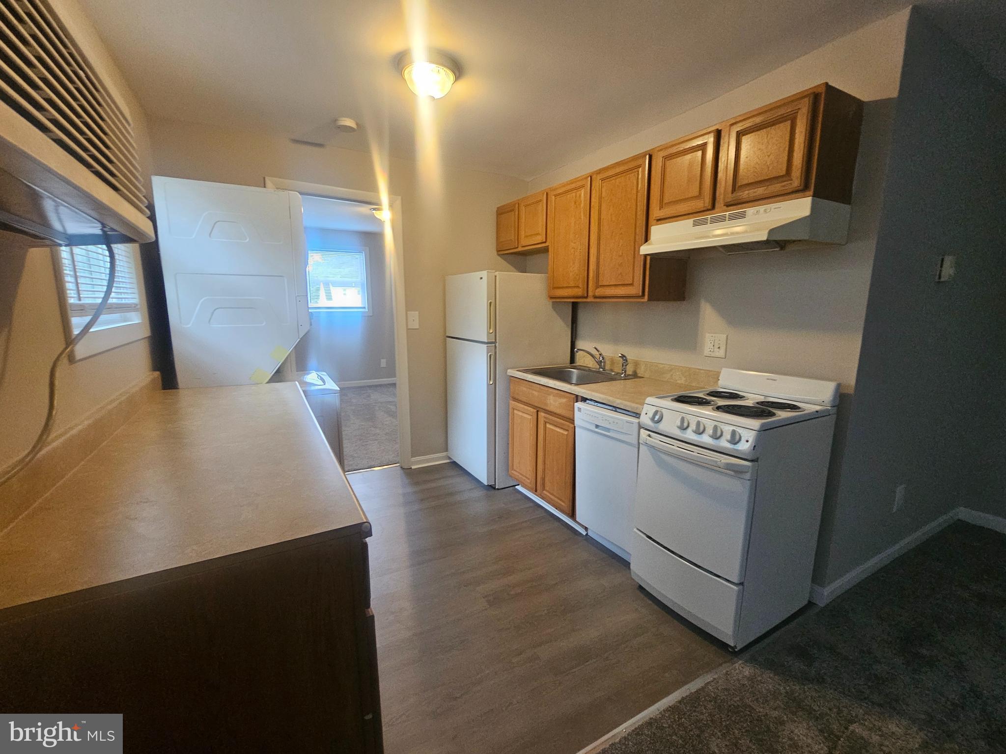 DILLARD - Residential Lease