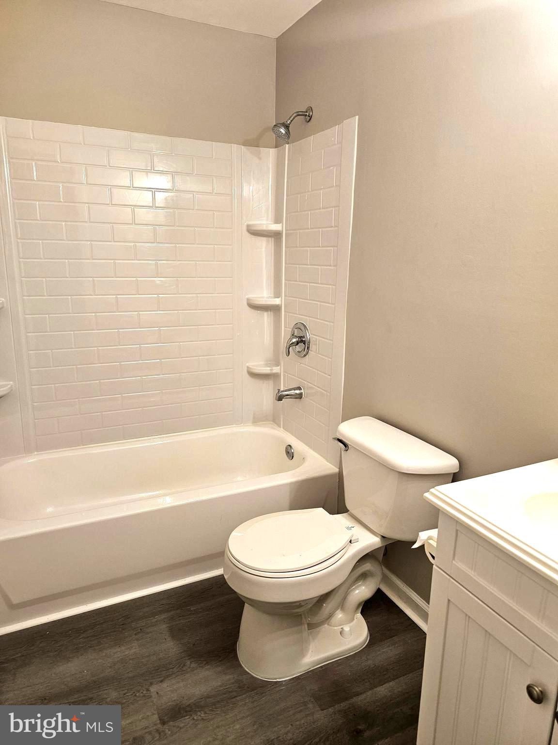 DILLARD - Residential Lease