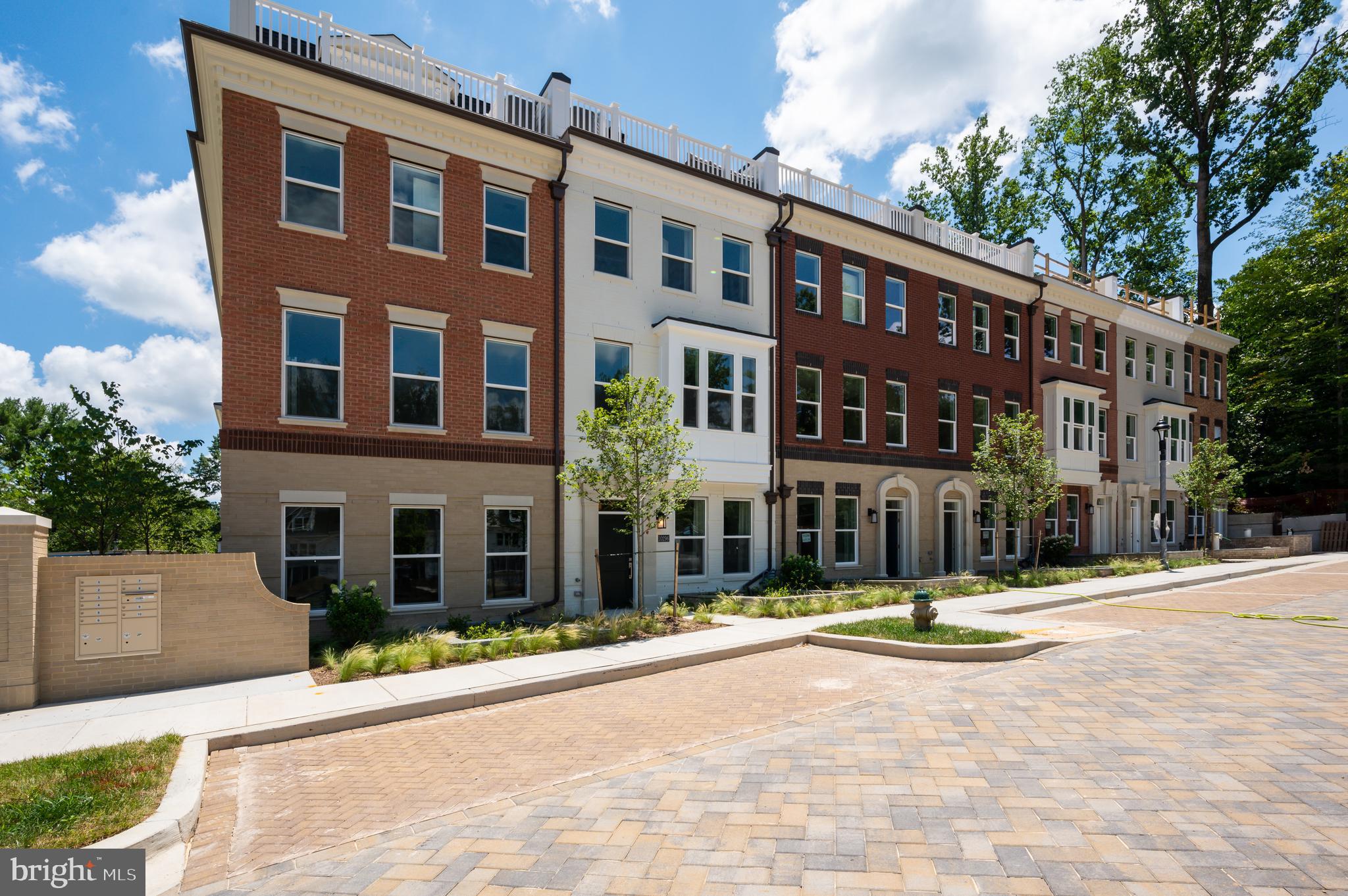 GROSVENOR PARK - Residential