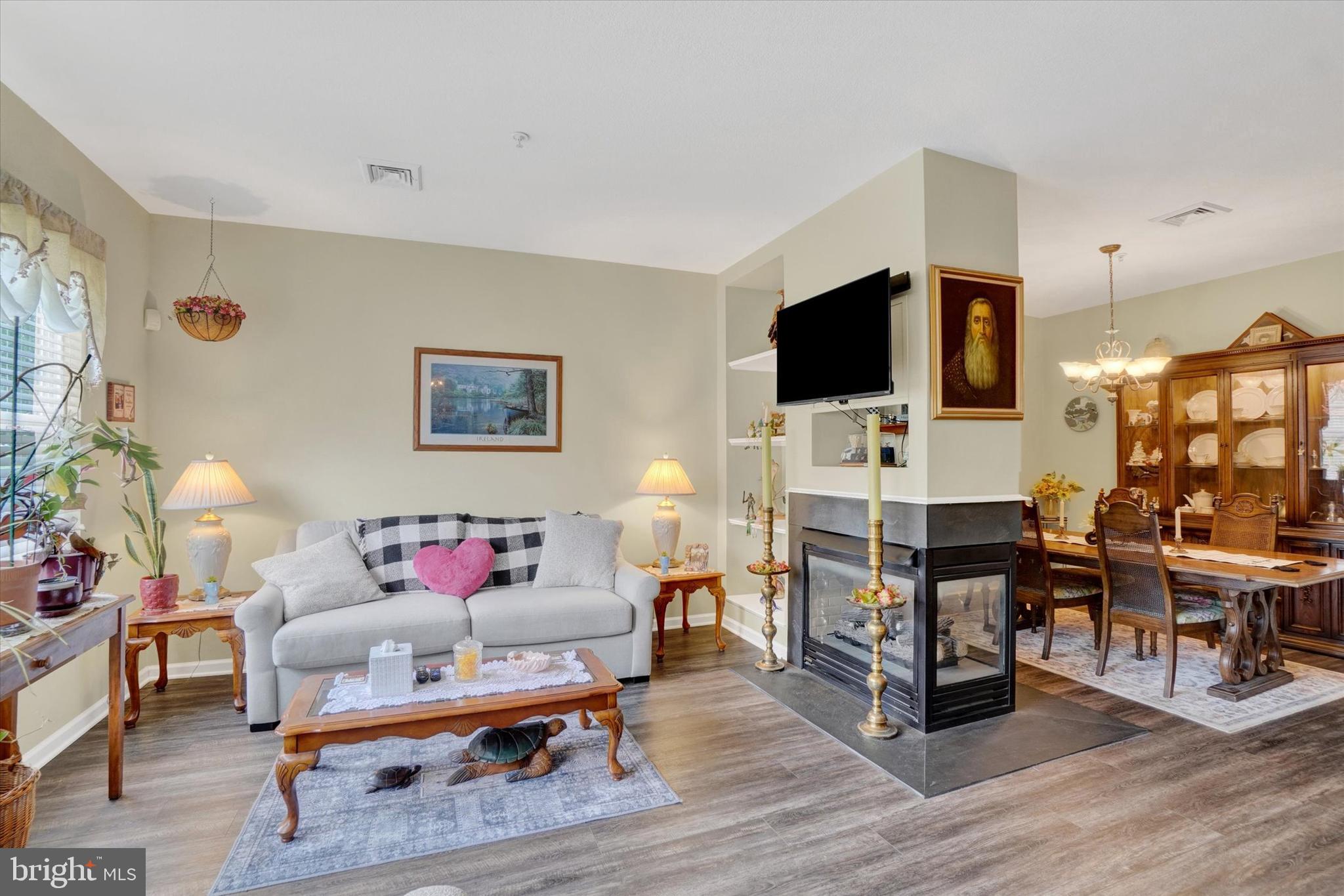 HOPEWELL - Residential