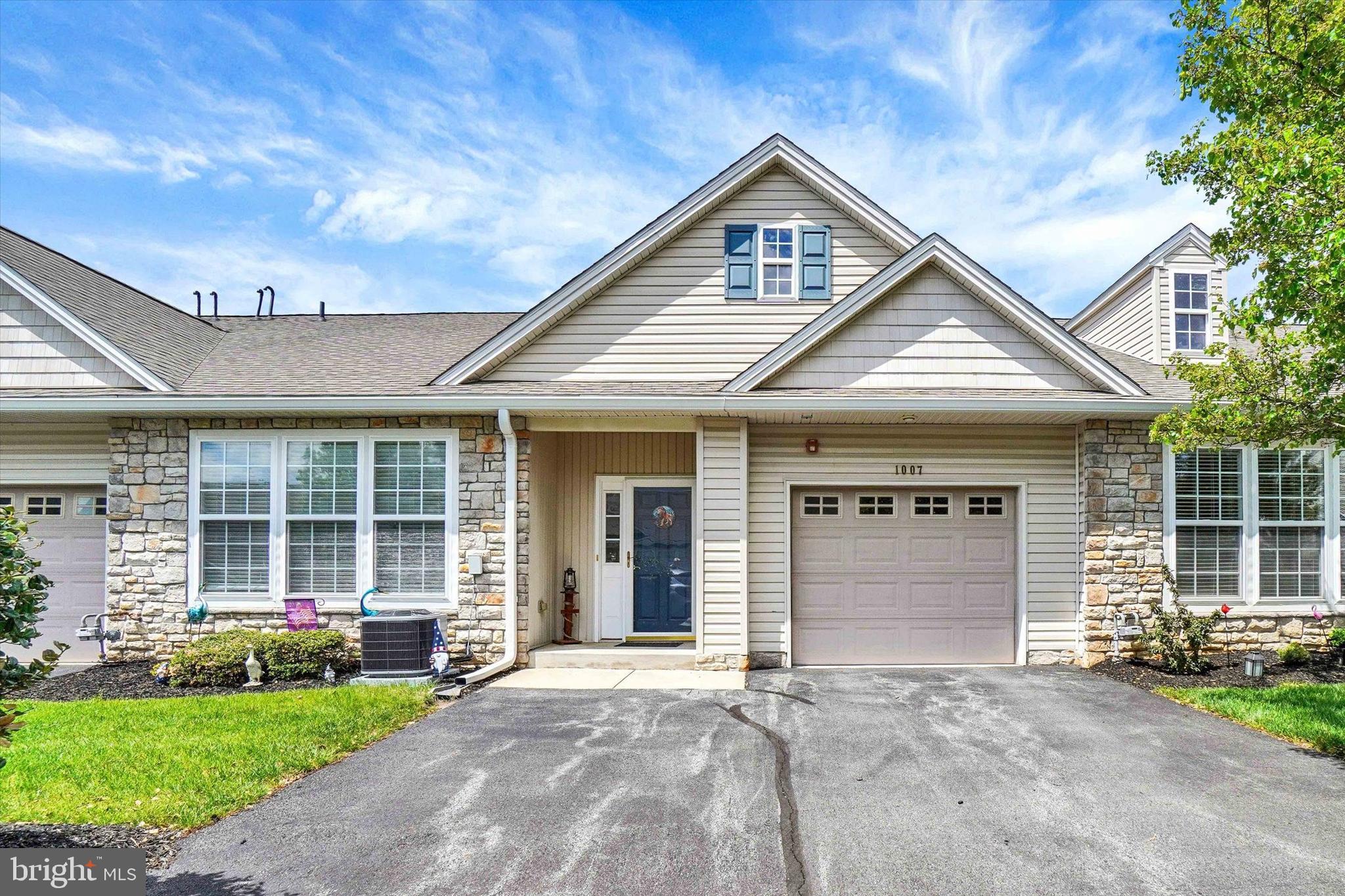 HOPEWELL - Residential