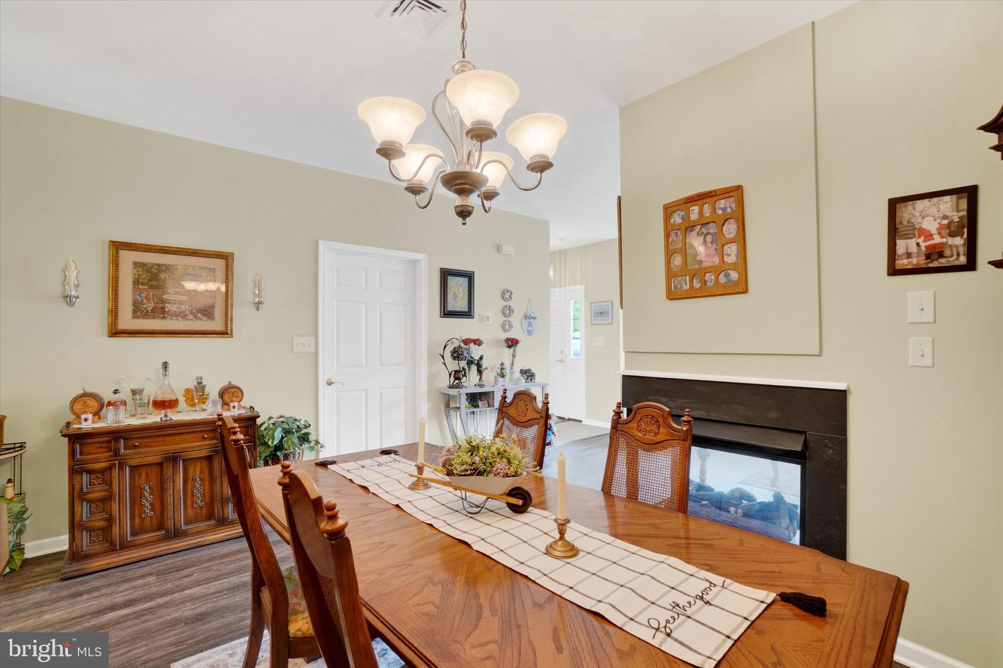 HOPEWELL - Residential