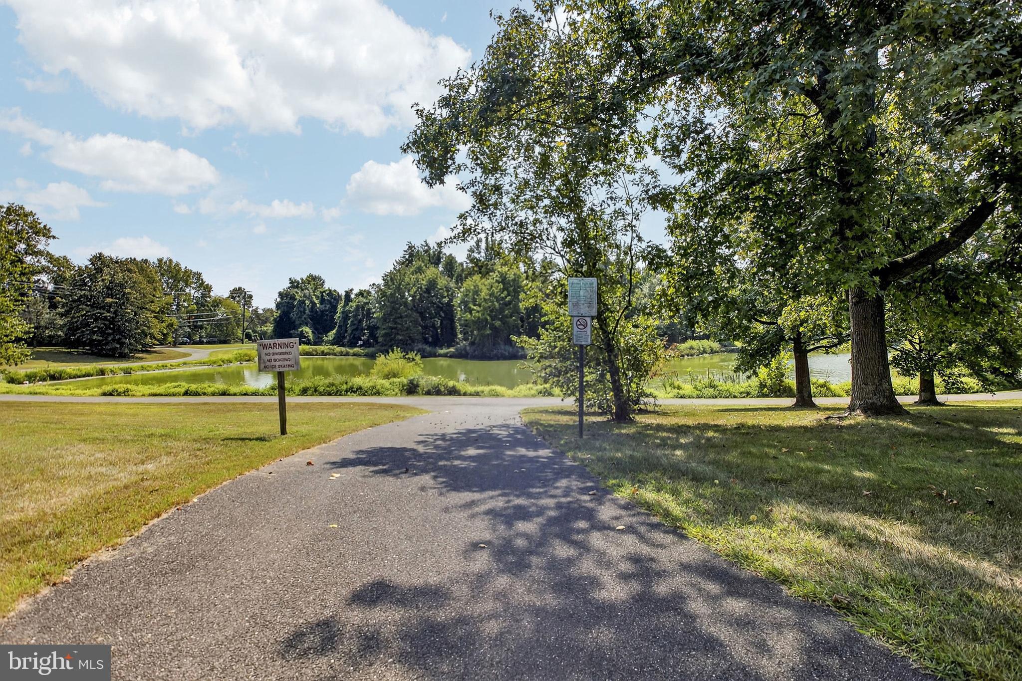 KINGS GRANT - Residential