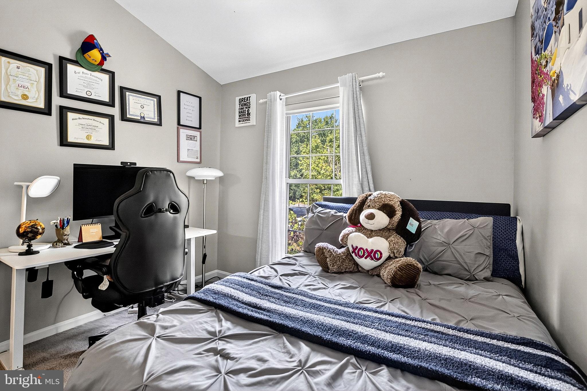 KINGS GRANT - Residential