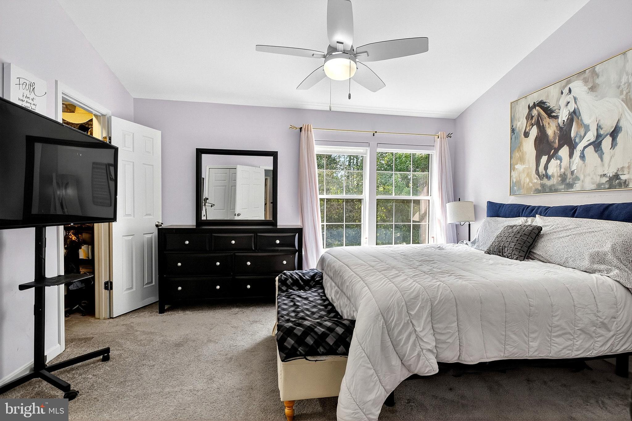 KINGS GRANT - Residential