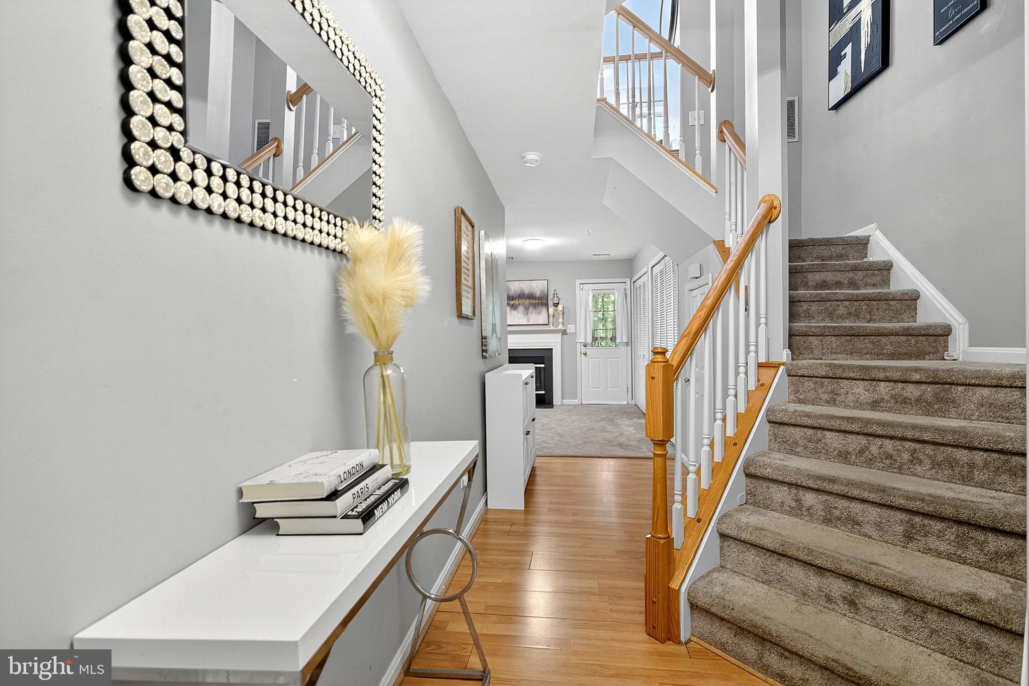 KINGS GRANT - Residential