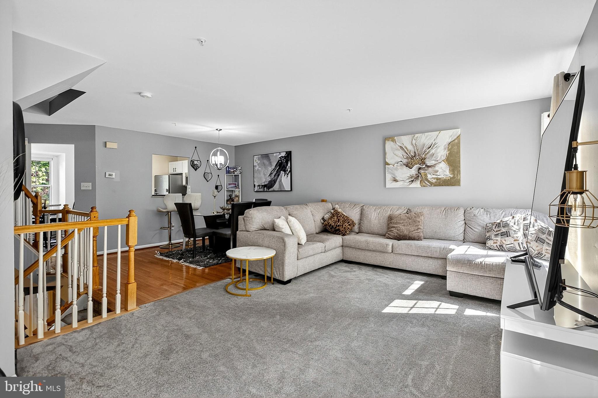 KINGS GRANT - Residential