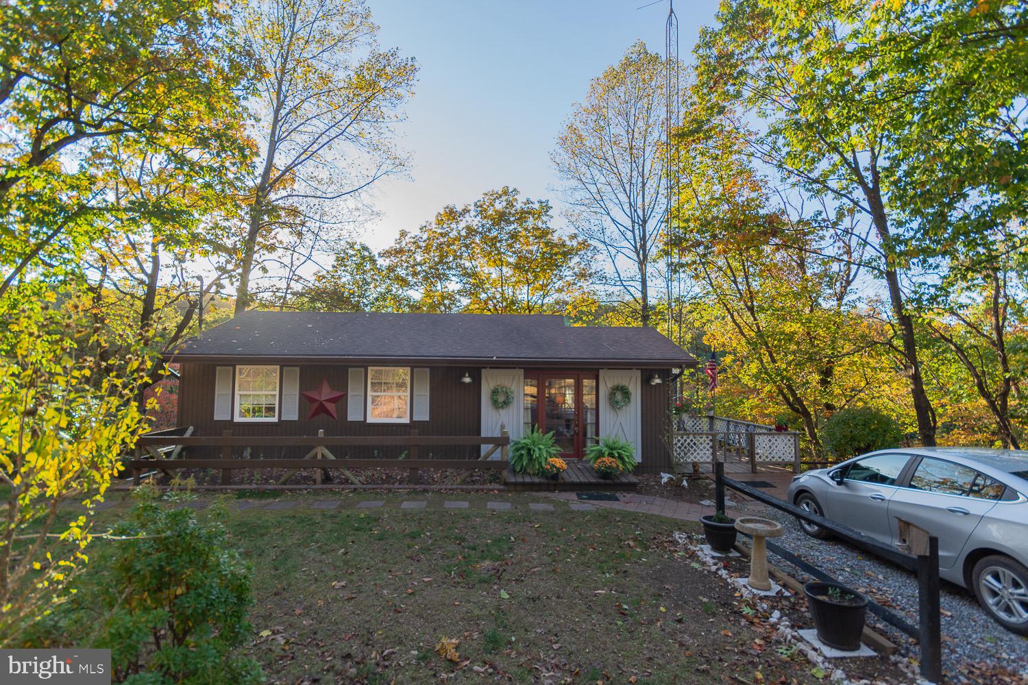 KEYES FERRY ACRES - Residential