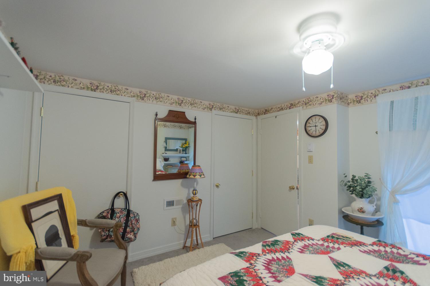 KEYES FERRY ACRES - Residential