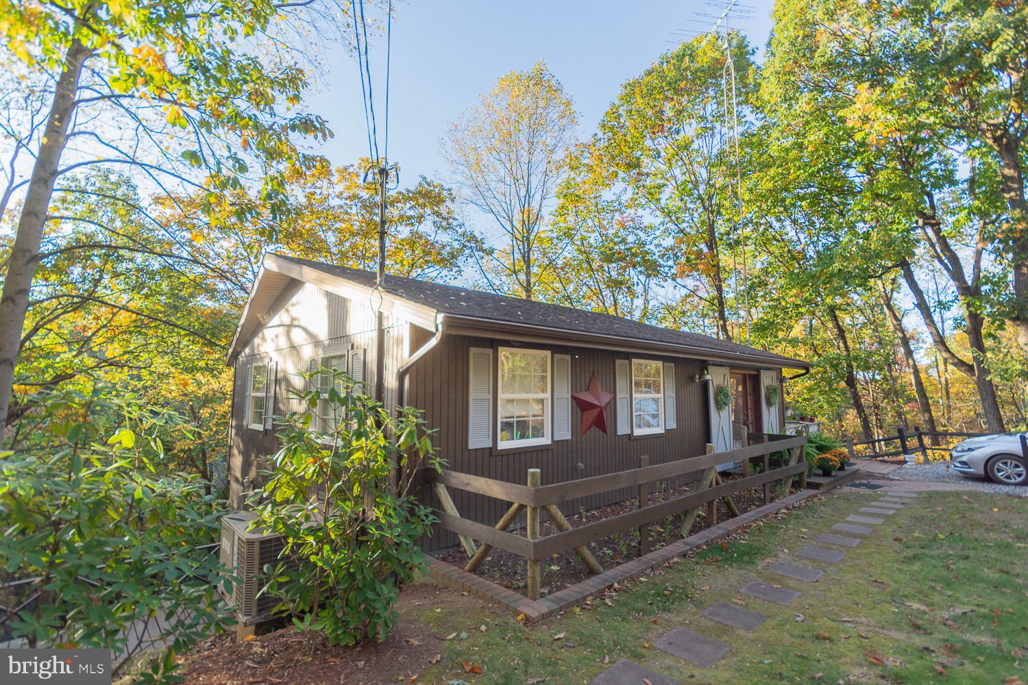 KEYES FERRY ACRES - Residential