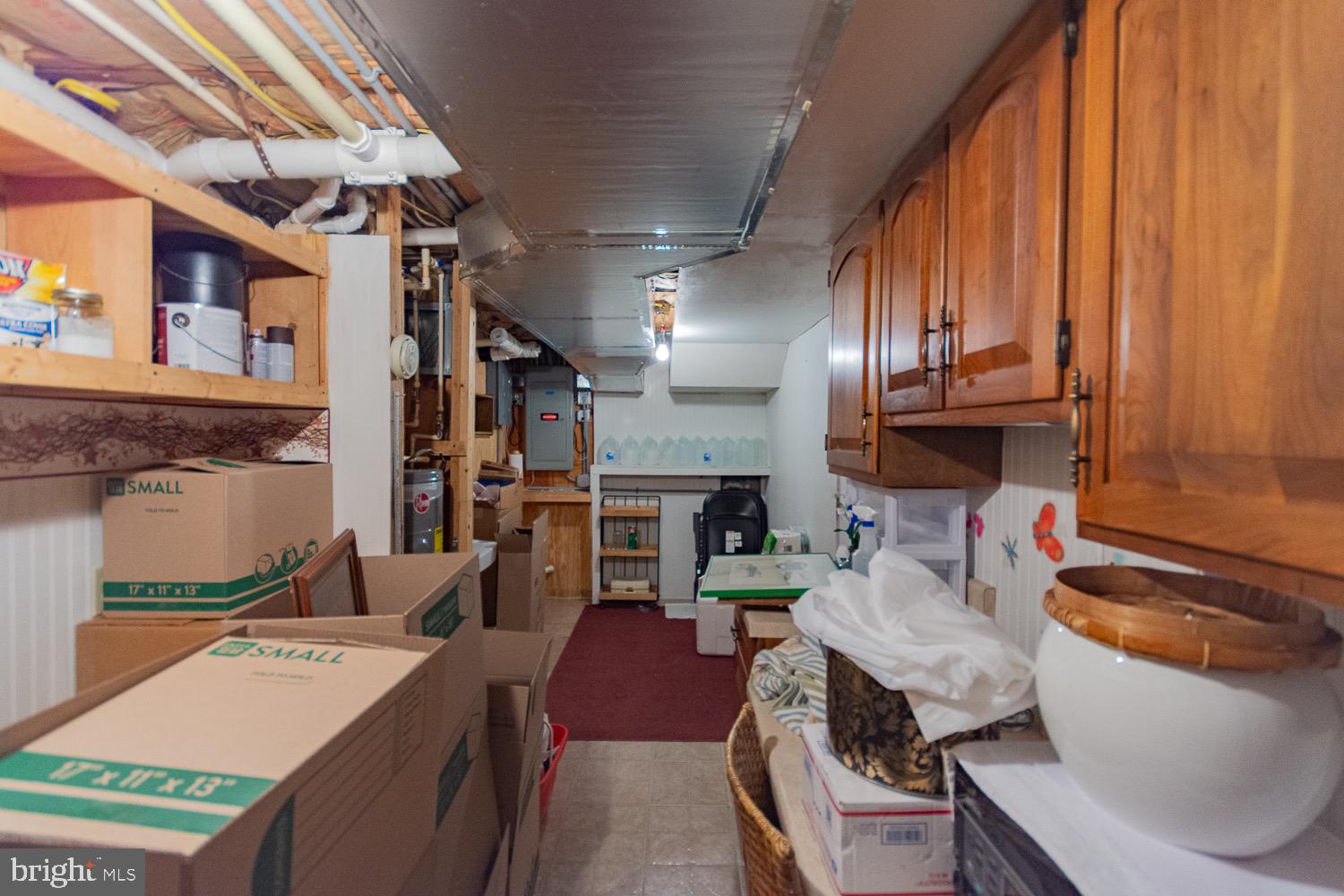 KEYES FERRY ACRES - Residential