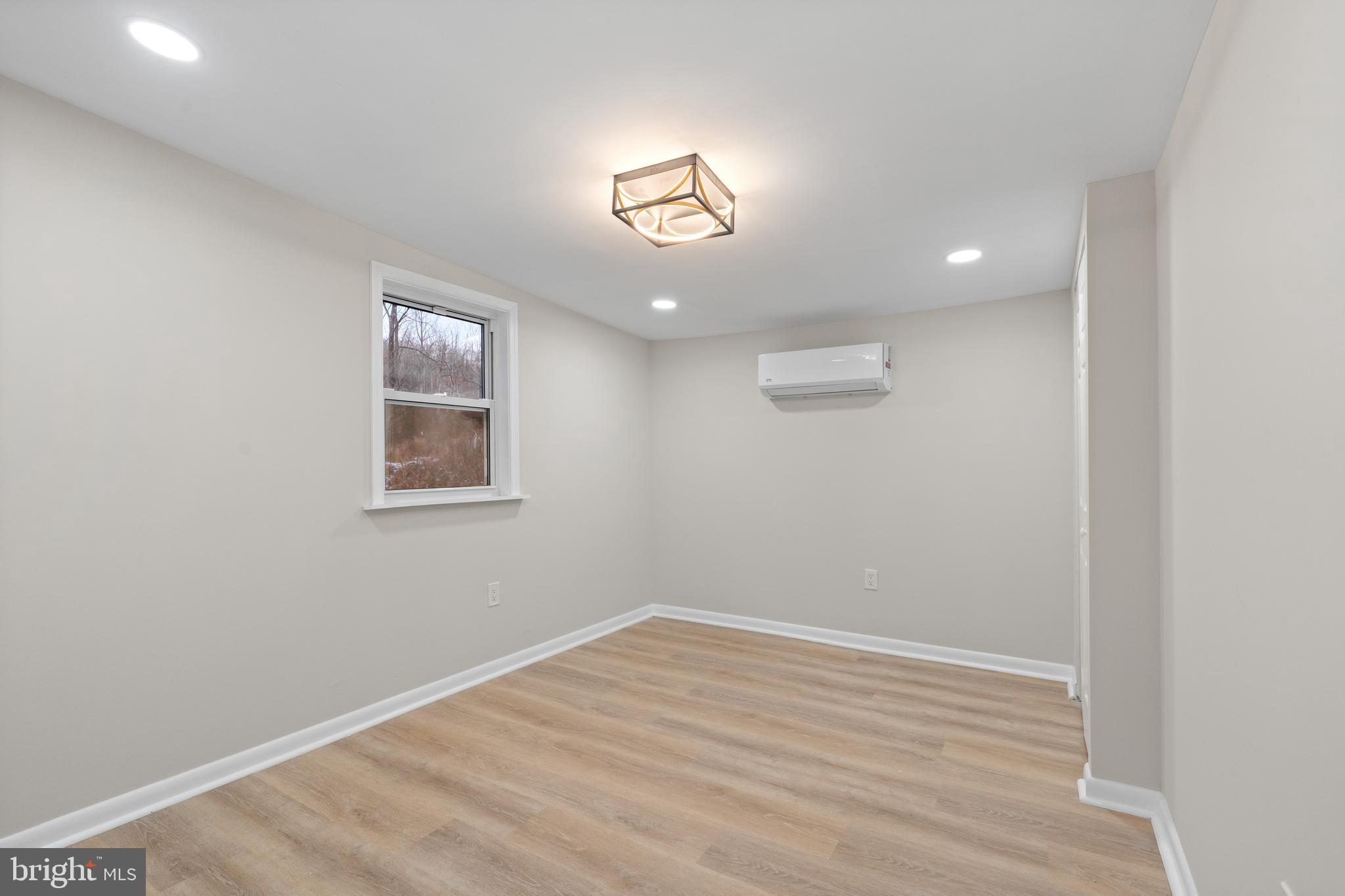 NOT IN  DEVELOPMENT - Residential