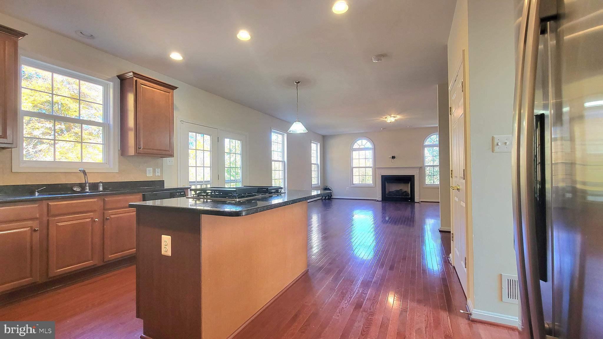 SEASONS LANDING - Residential Lease