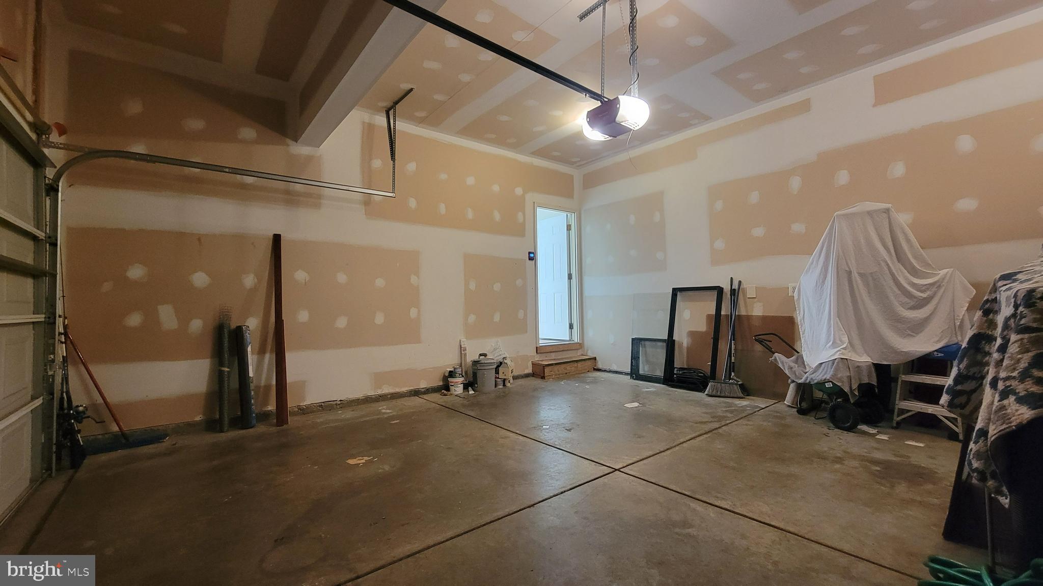 SEASONS LANDING - Residential Lease