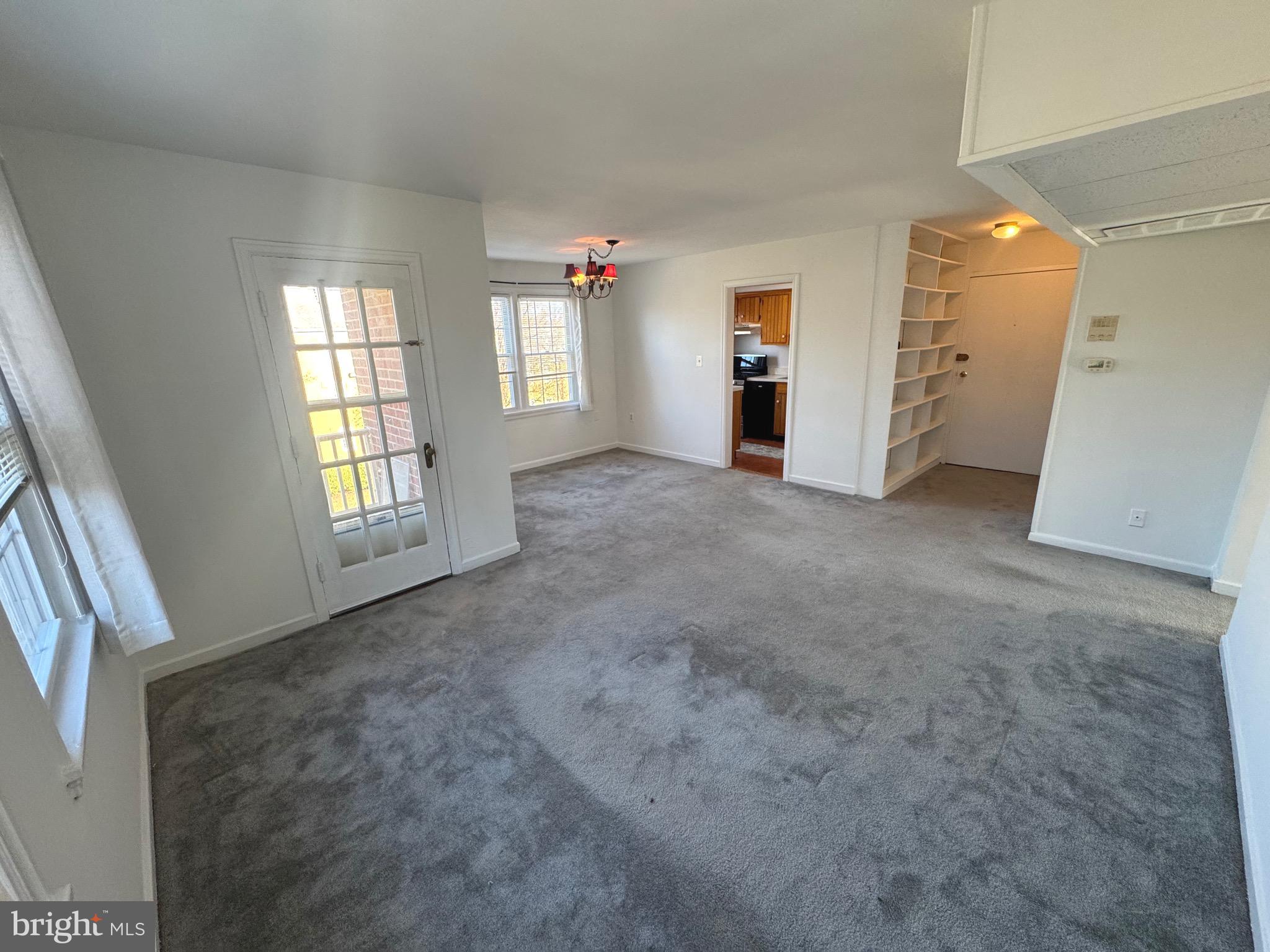 6620 POTOMAC AVENUE C1