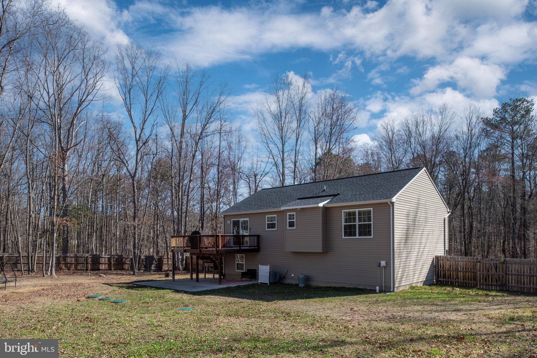 LAKE WILDERNESS - Residential