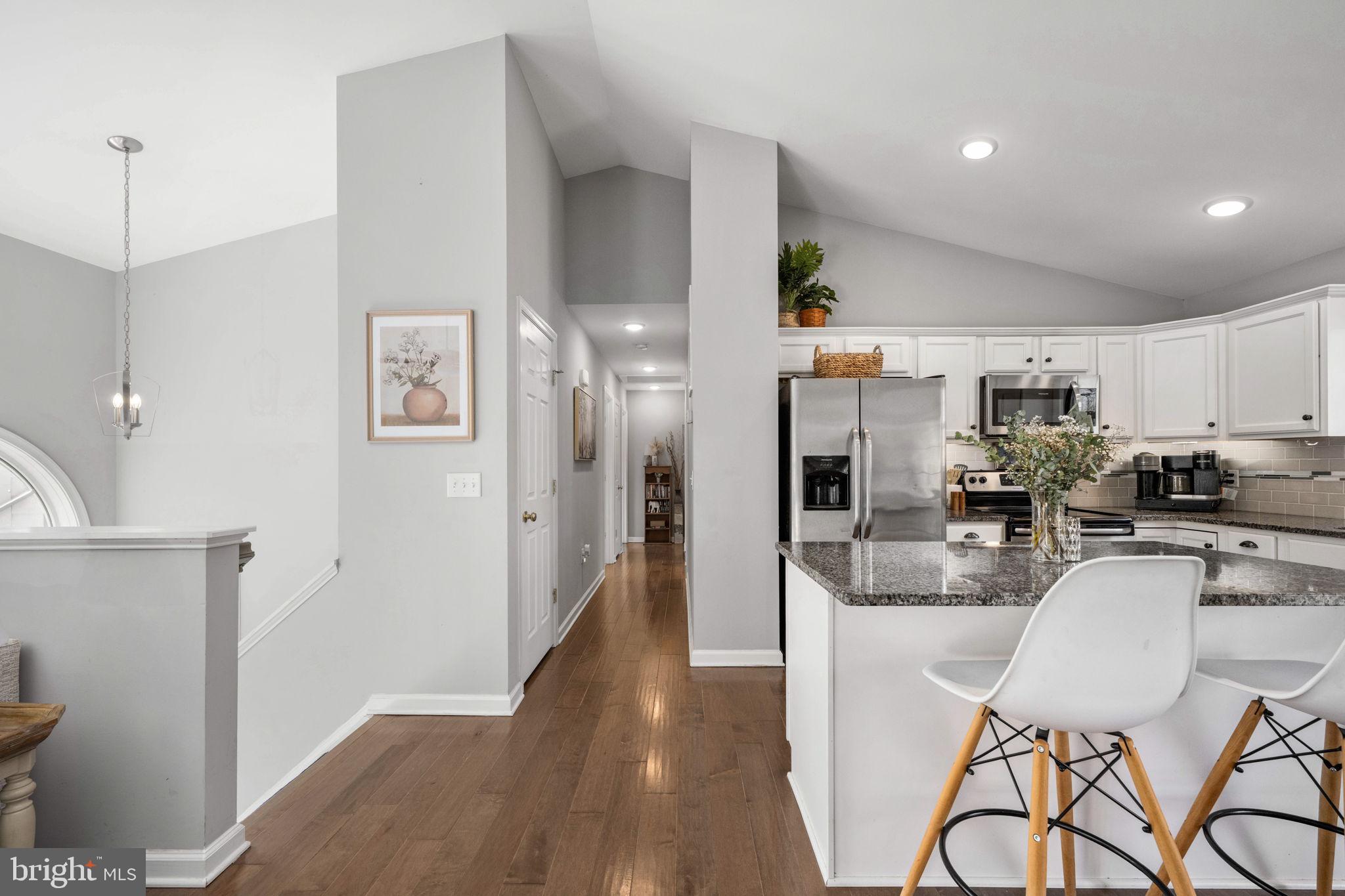 LAKE WILDERNESS - Residential