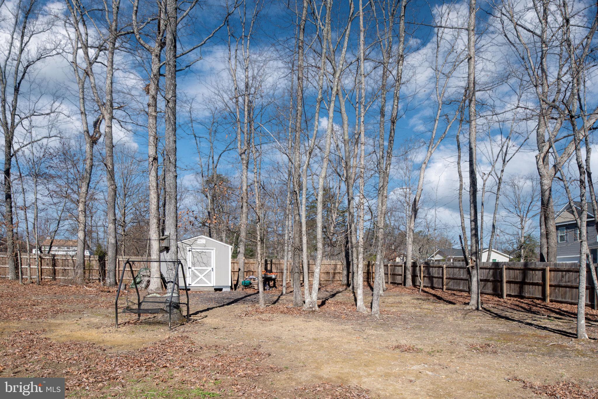 LAKE WILDERNESS - Residential