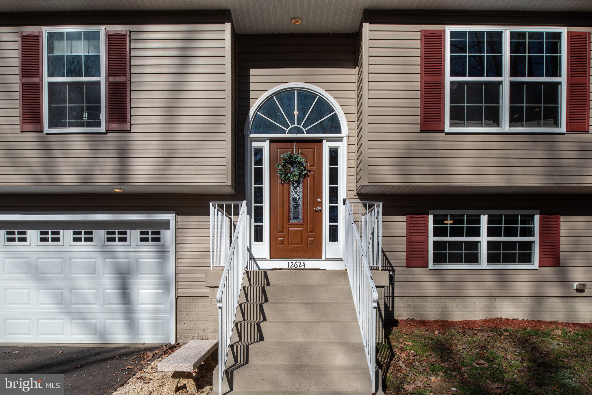 LAKE WILDERNESS - Residential