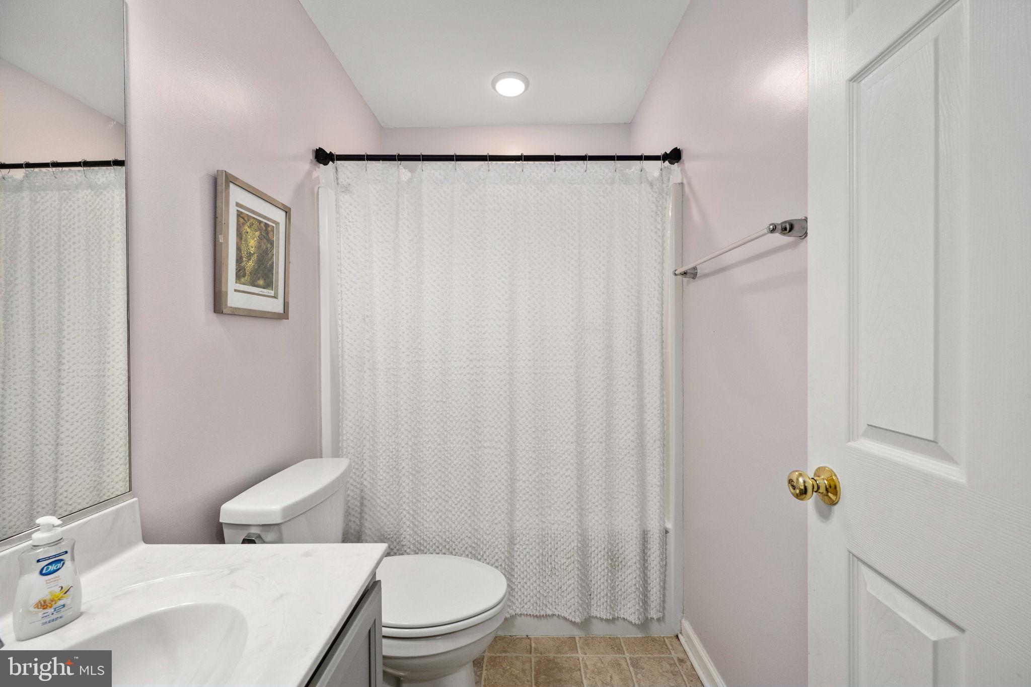 LAKE WILDERNESS - Residential