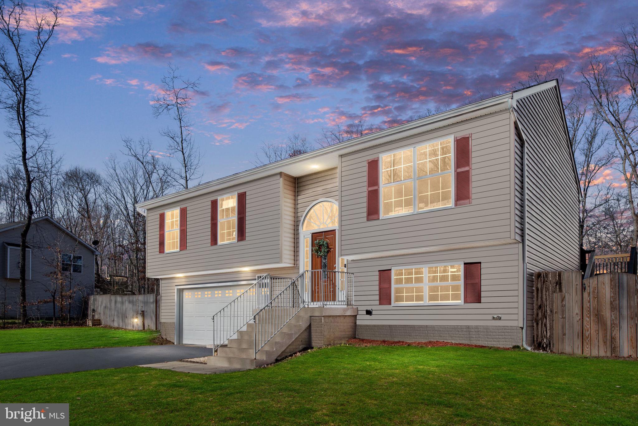 LAKE WILDERNESS - Residential