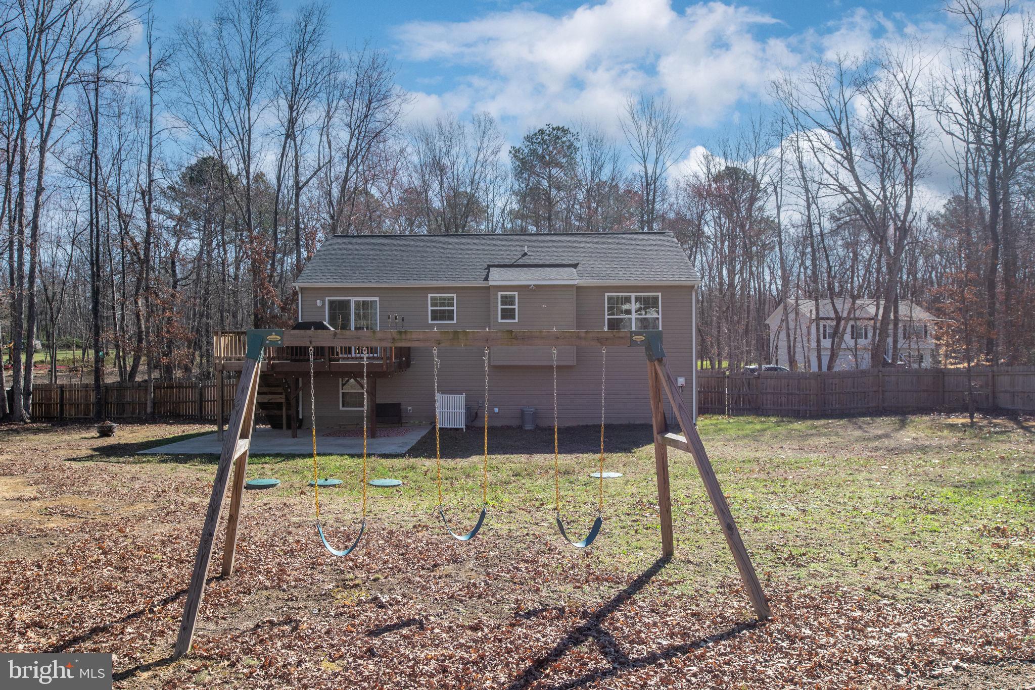 LAKE WILDERNESS - Residential