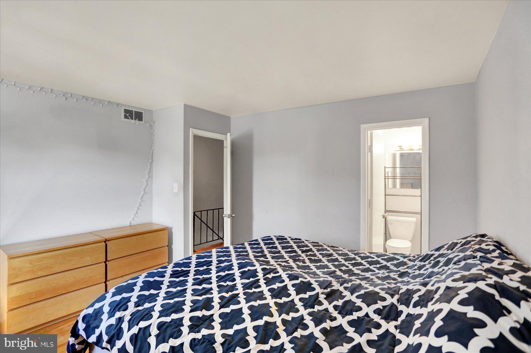 HUNTSMOOR VILLAGE NORTH - Residential