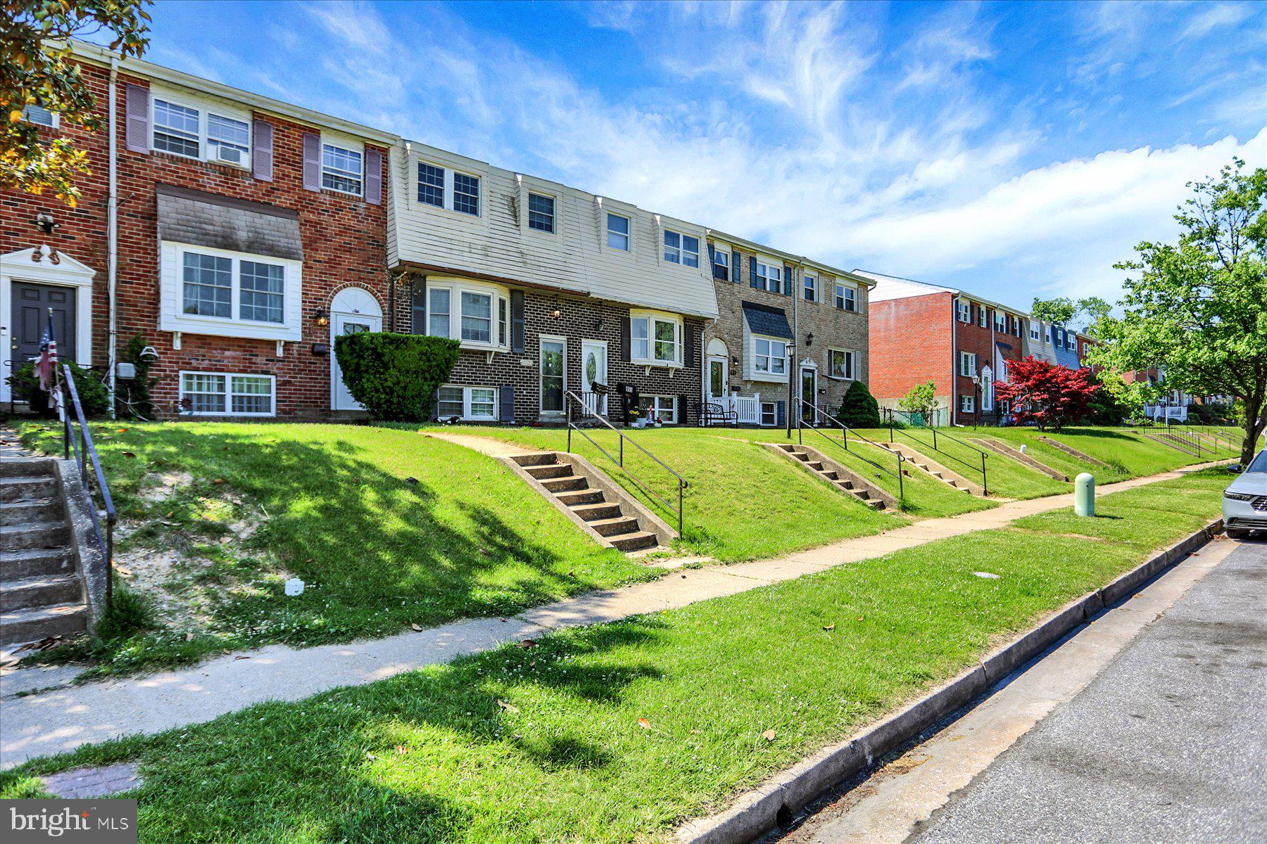 HUNTSMOOR VILLAGE NORTH - Residential