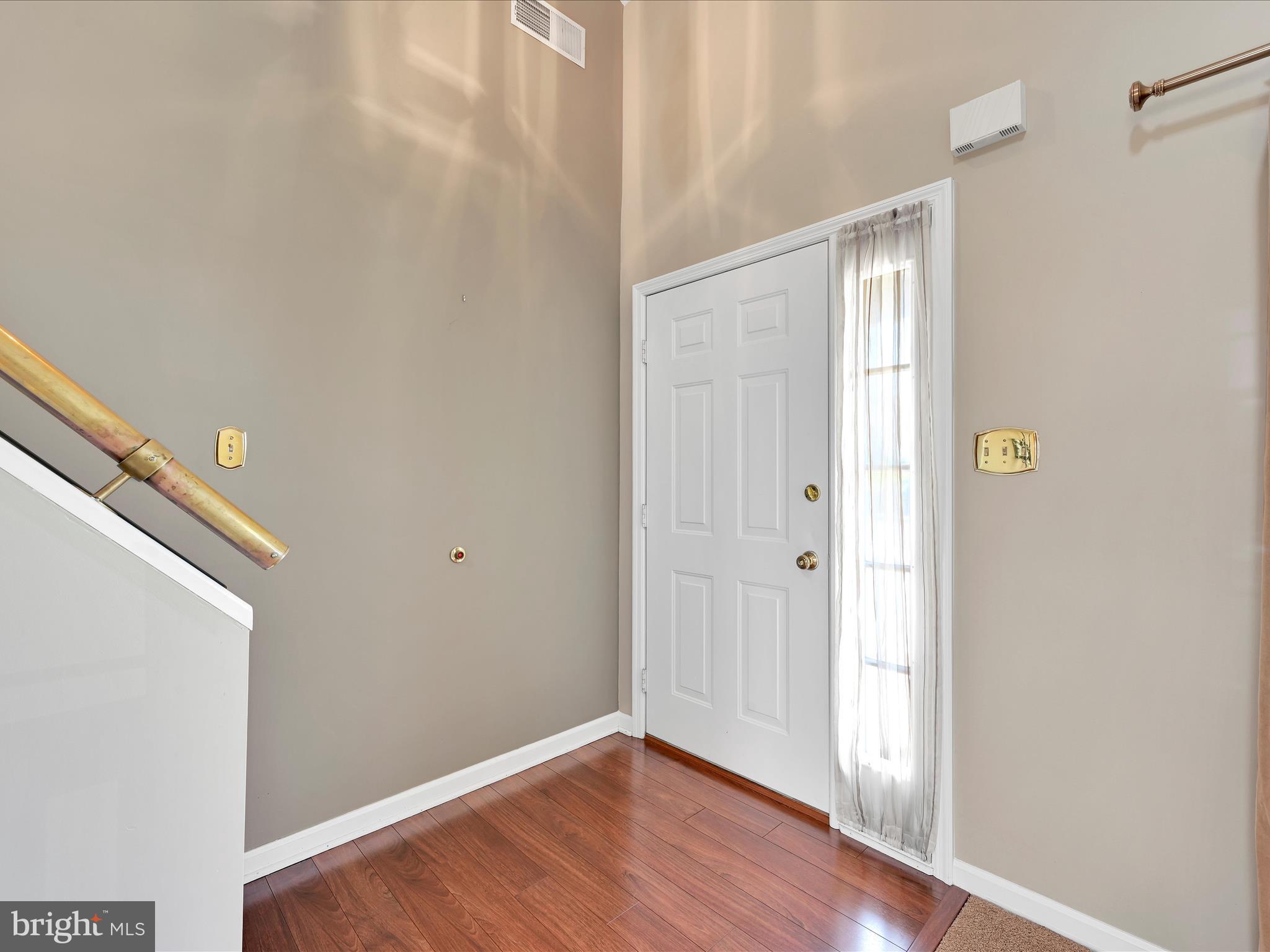 20 BURR OAK DRIVE