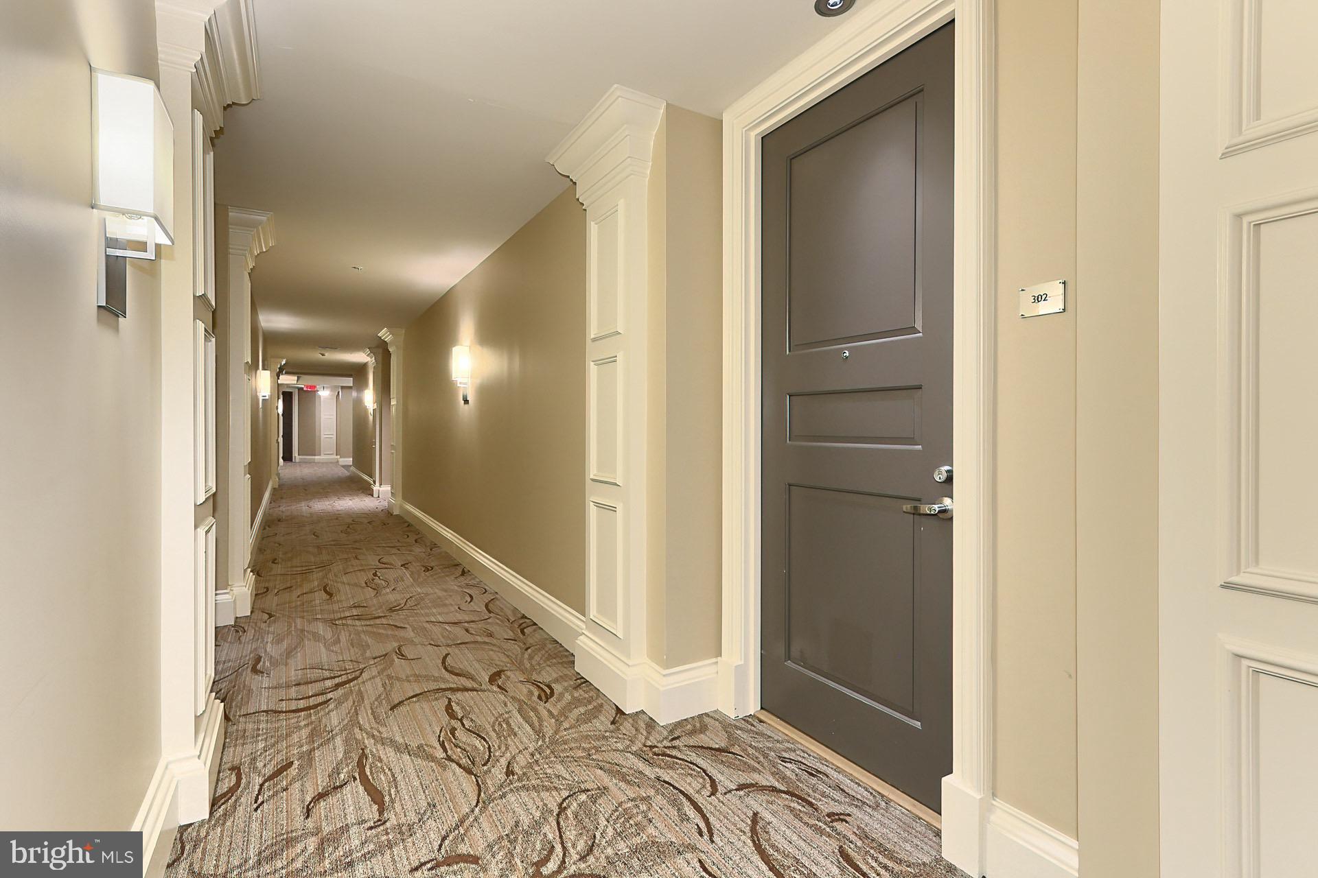 ONE PARK CREST CONDOMINIUM - Residential Lease