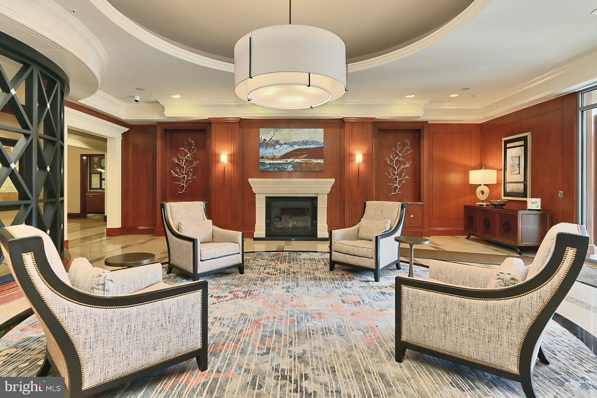 ONE PARK CREST CONDOMINIUM - Residential Lease