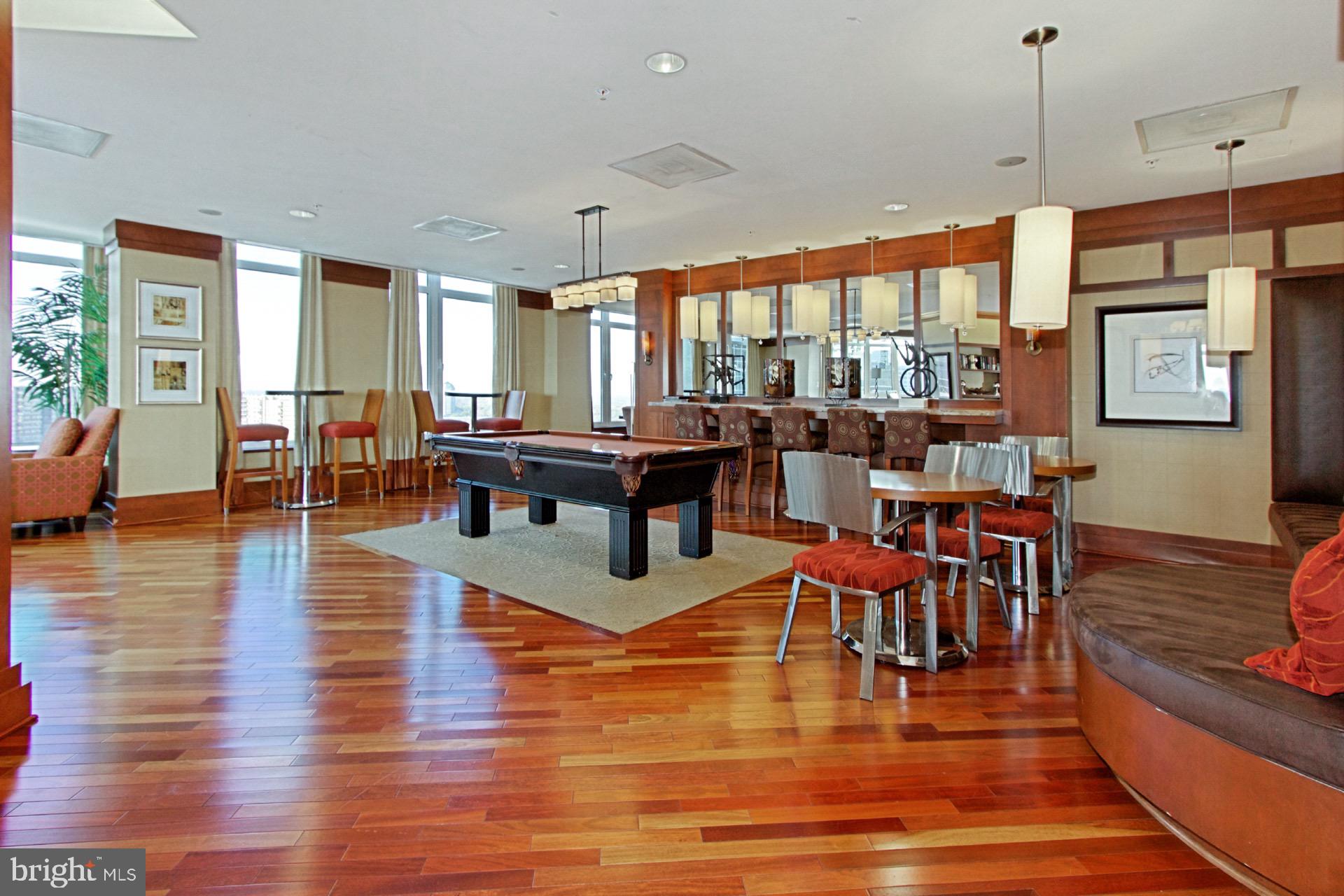 ONE PARK CREST CONDOMINIUM - Residential Lease