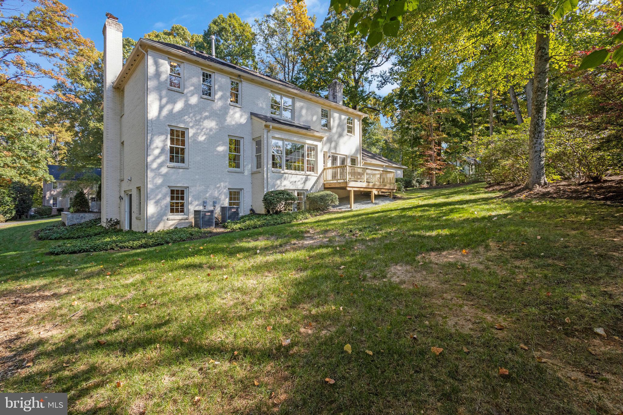 CEDARS OF MC LEAN - Residential