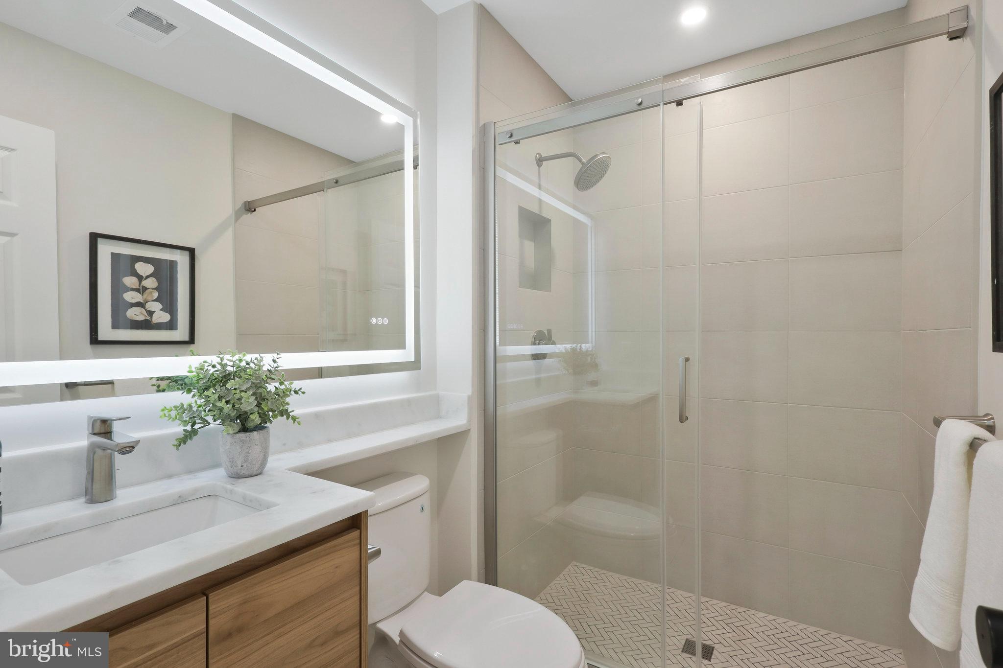 CEDARS OF MC LEAN - Residential