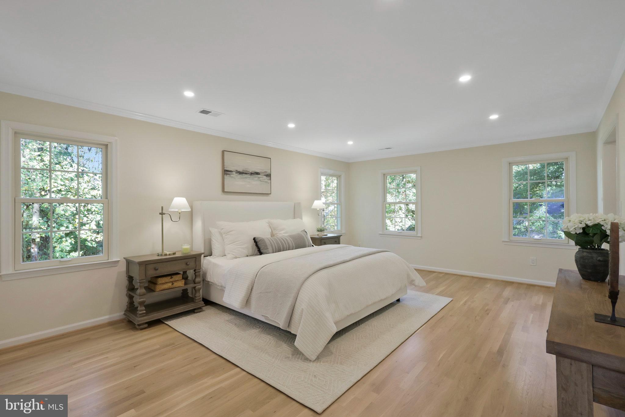 CEDARS OF MC LEAN - Residential