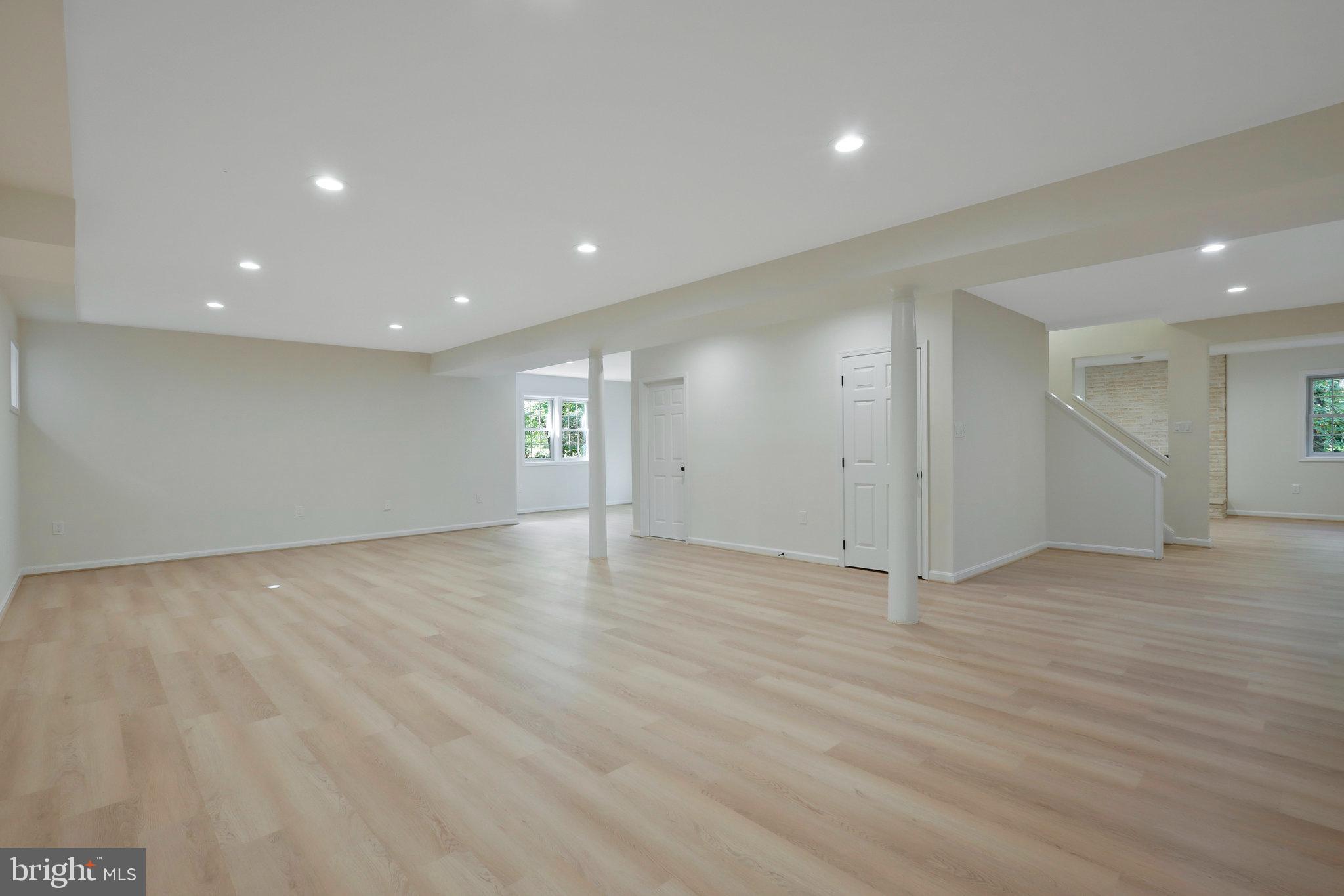 CEDARS OF MC LEAN - Residential