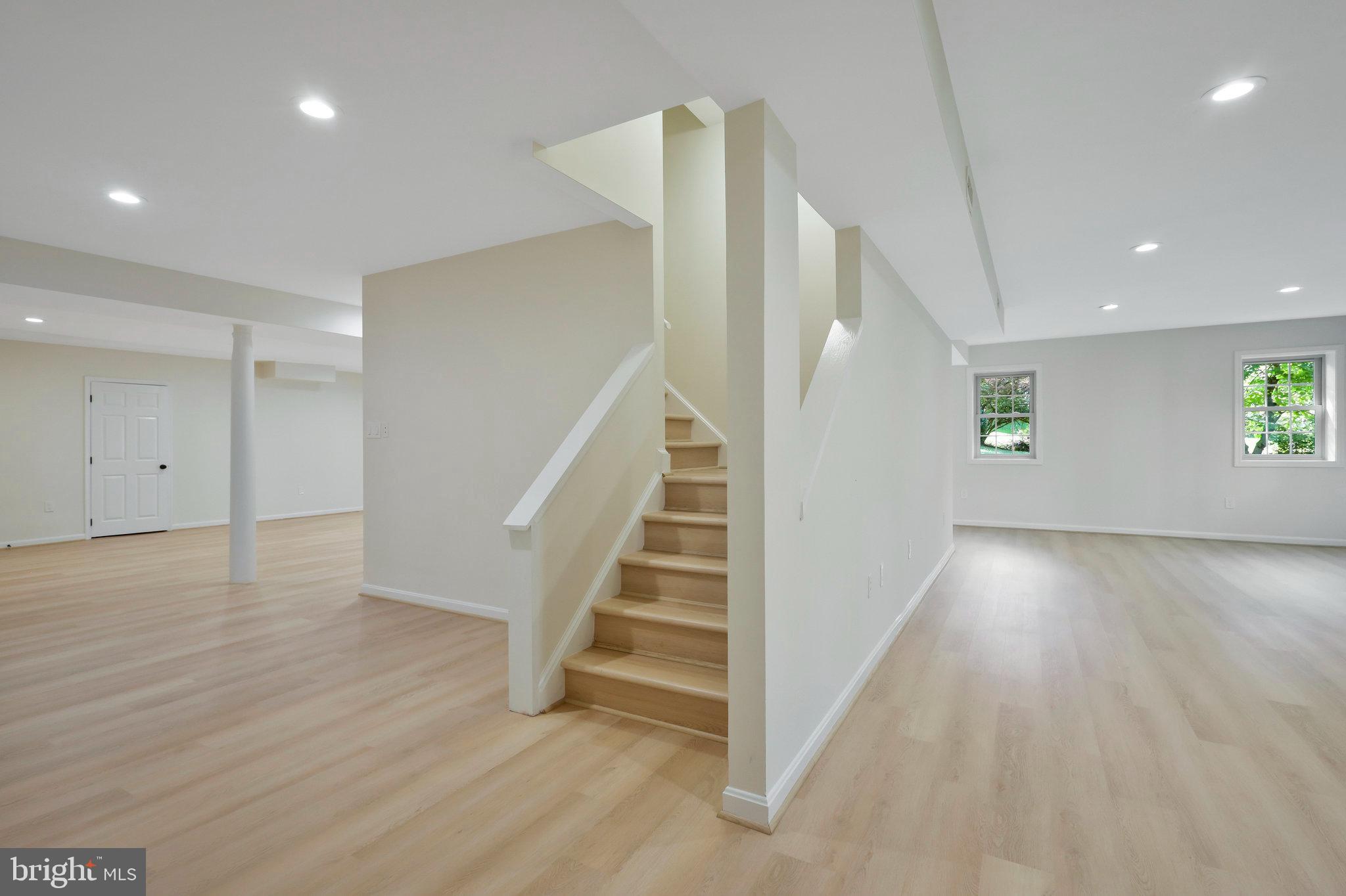 CEDARS OF MC LEAN - Residential