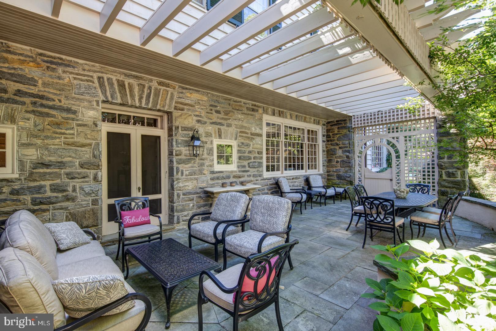 WYNDMOOR - Residential